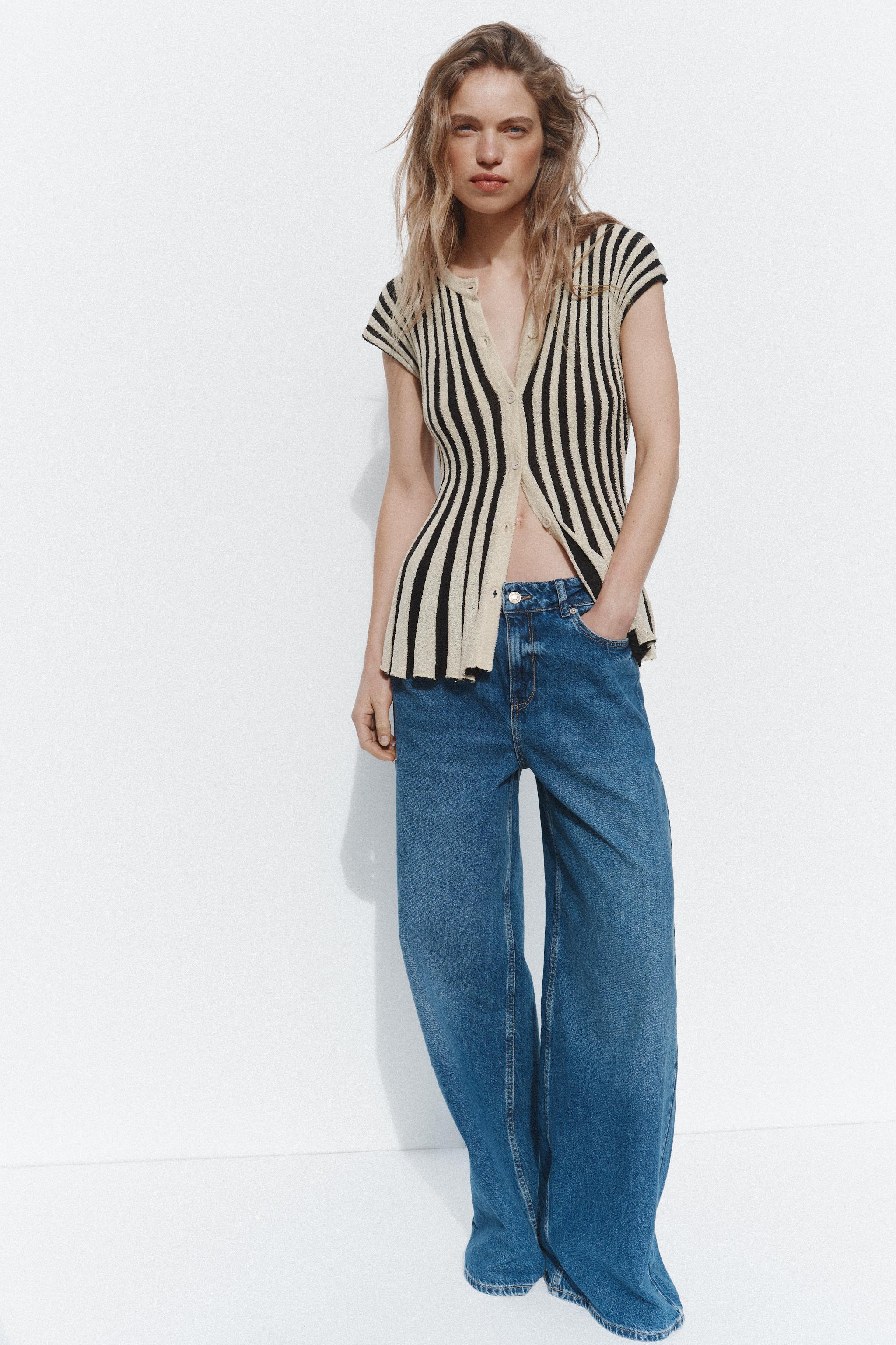 STRIPED CROPPED KNIT TOP Product Image