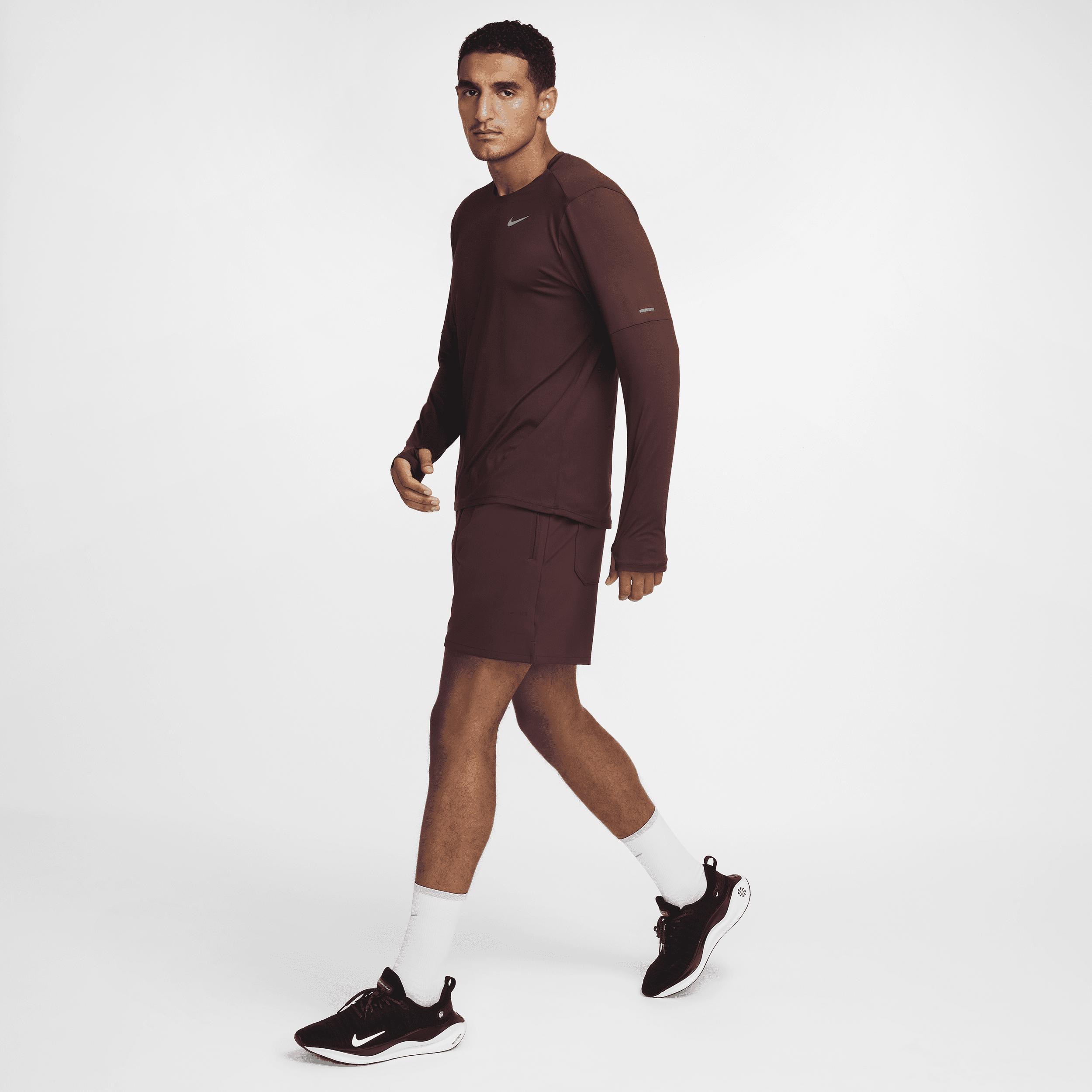 Nike Men's A.P.S. 6" Dri-FIT ADV Versatile Shorts Product Image