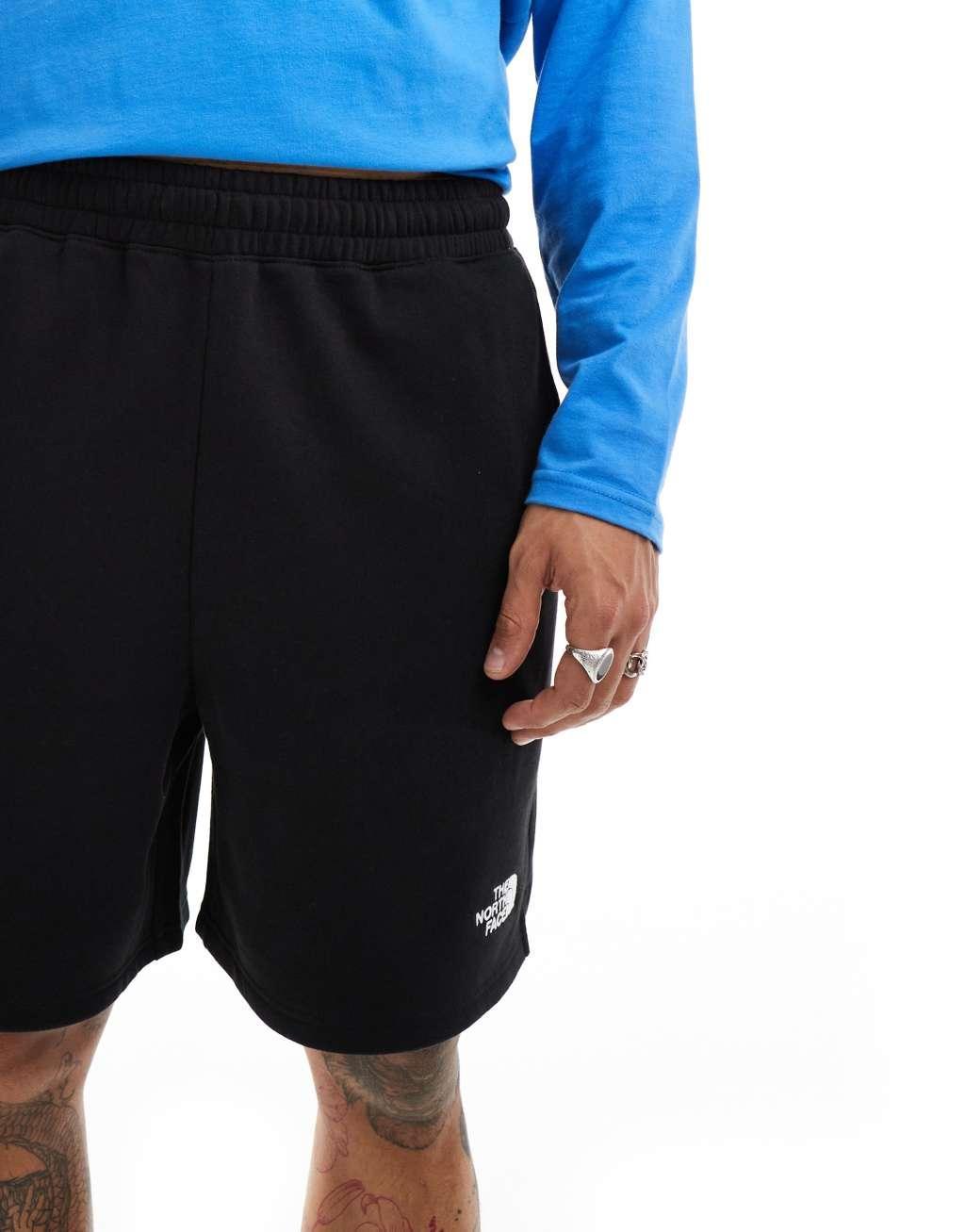 The North Face Evolution shorts in black Product Image