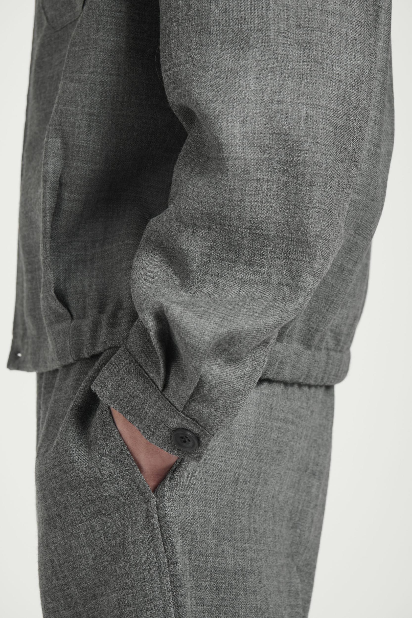 WOOL-FLANNEL OVERSHIRT Product Image