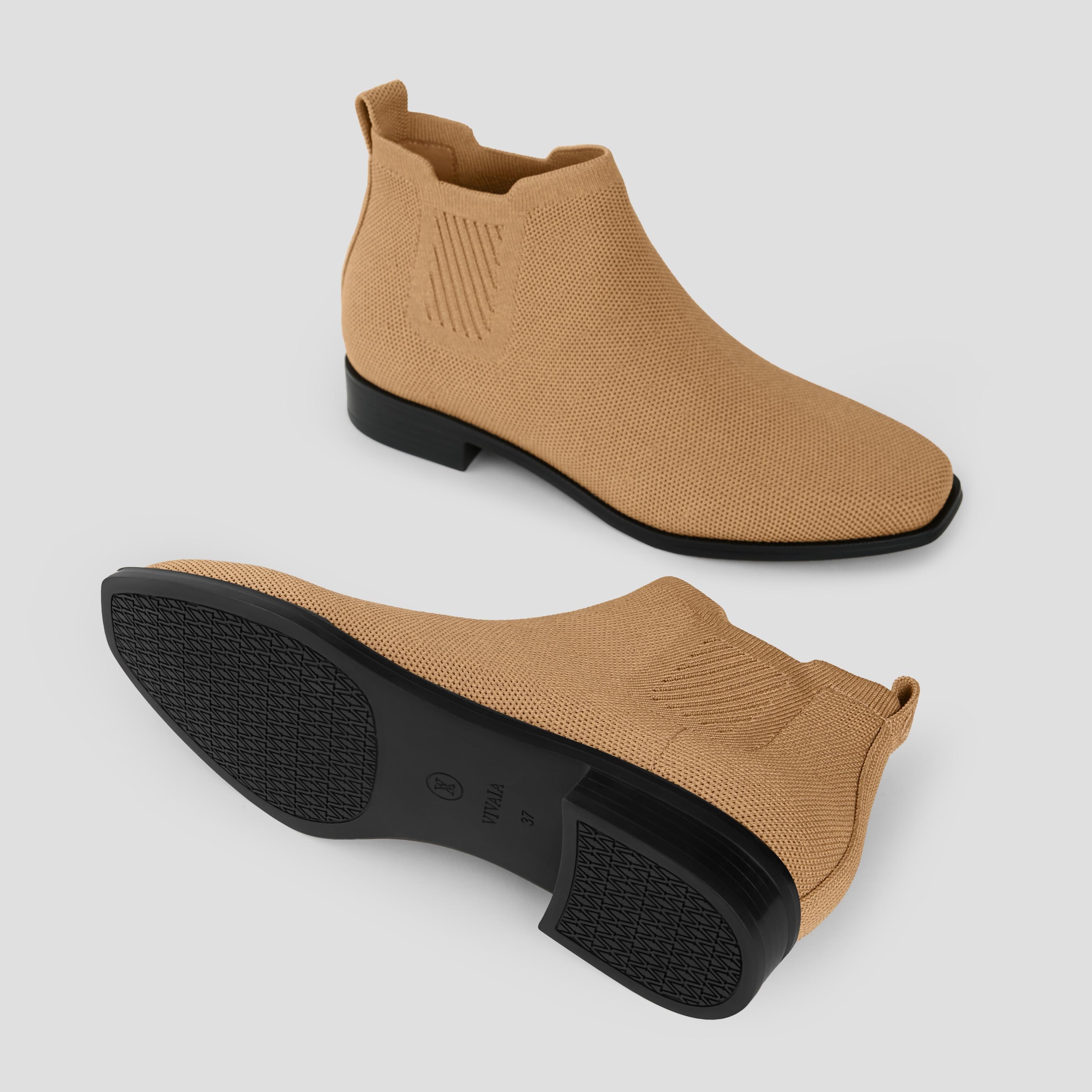 Square-Toe Water-Repellent Ankle Boots (Riley Pro) Product Image