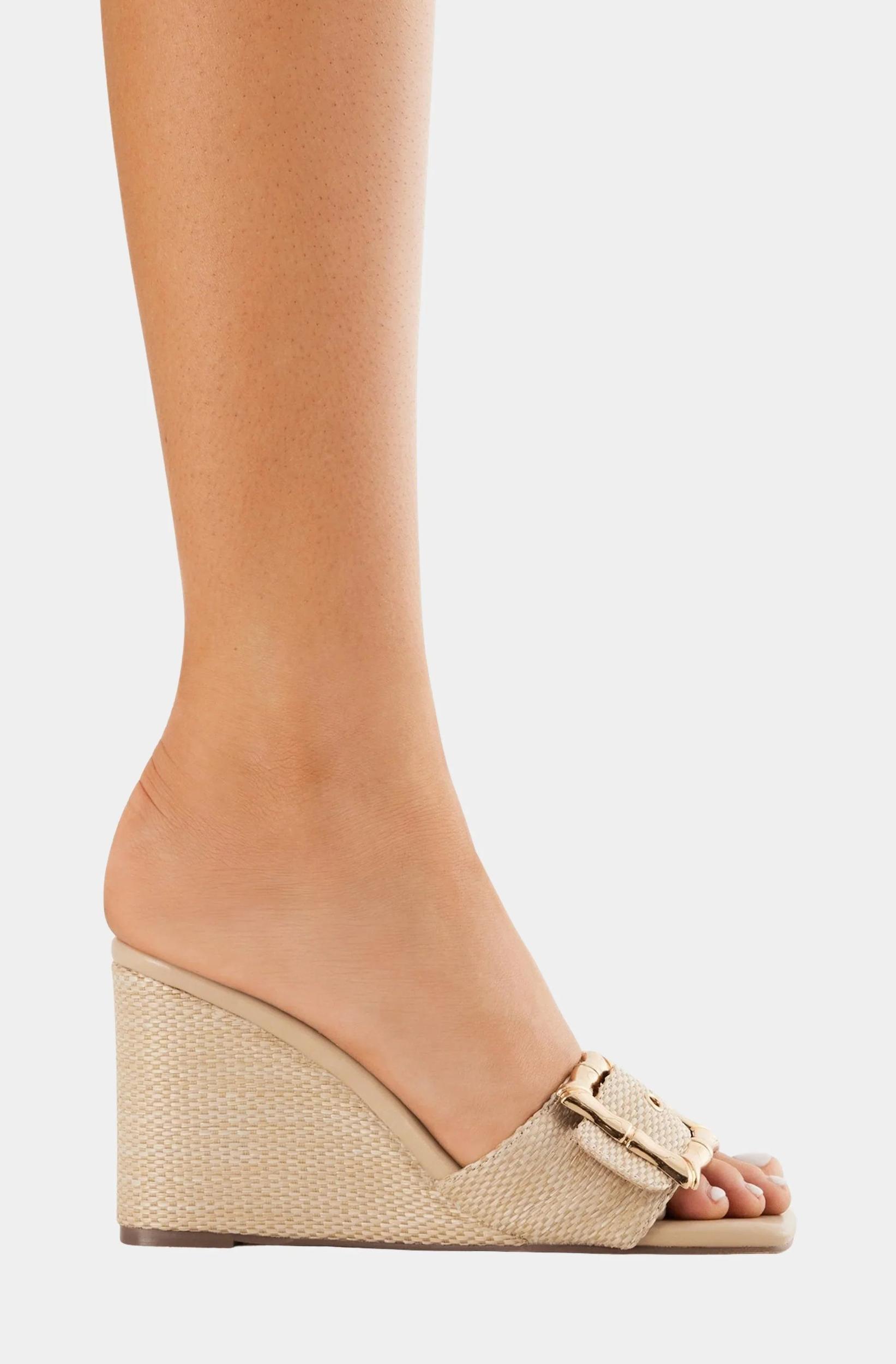 Giavanna Raffia Heel Product Image