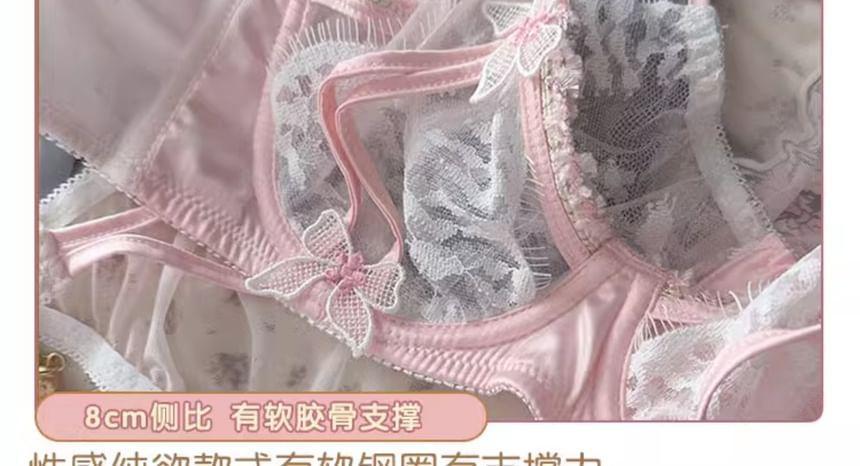 Set: Lace Bra Top + Panties Product Image