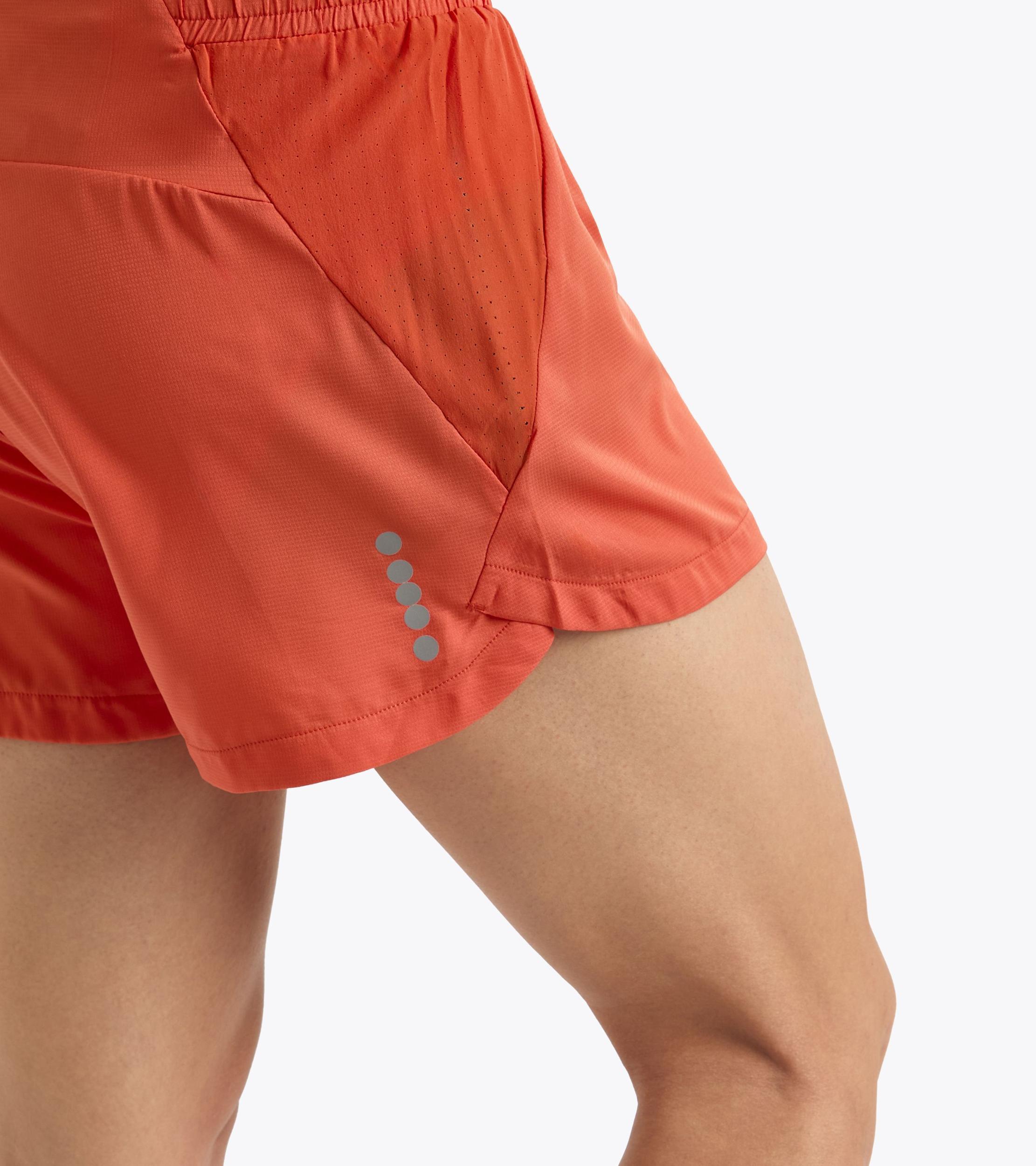 SUPER LIGHT SPLIT SHORTS 3 Product Image