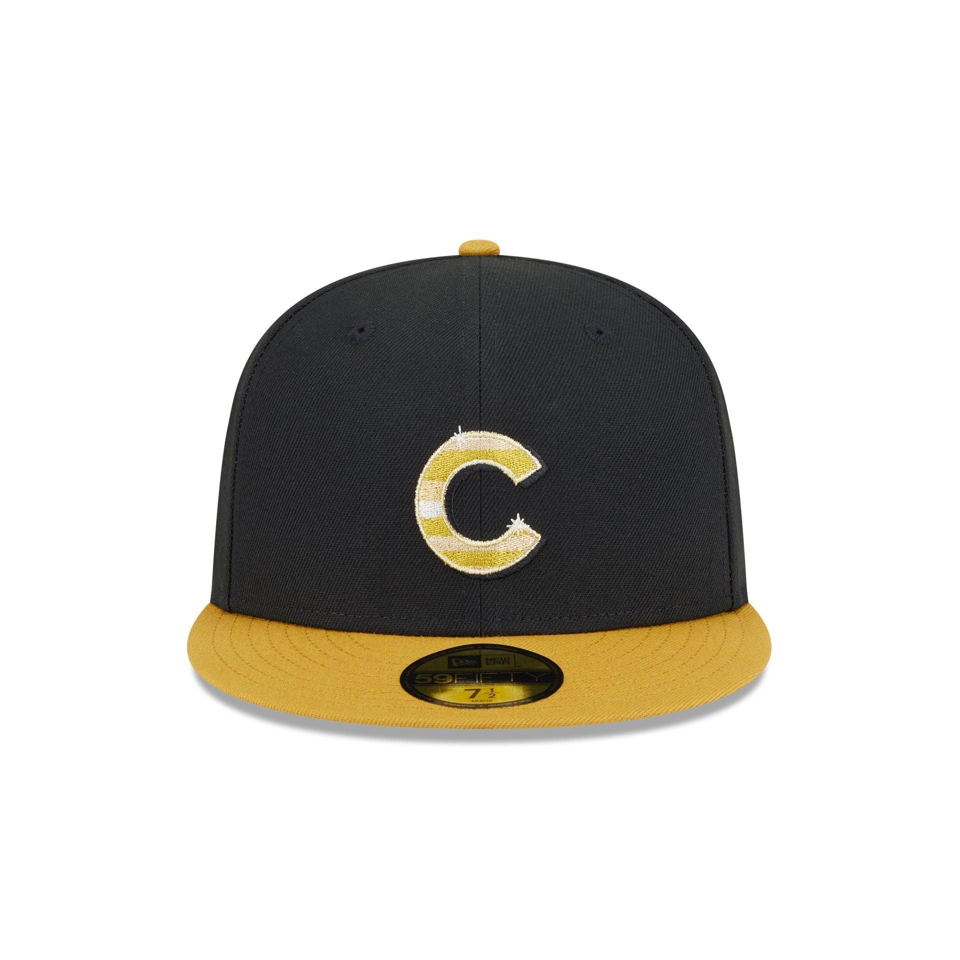 Chicago Cubs Metallic Gold Logo 59FIFTY Fitted Hat Male Product Image