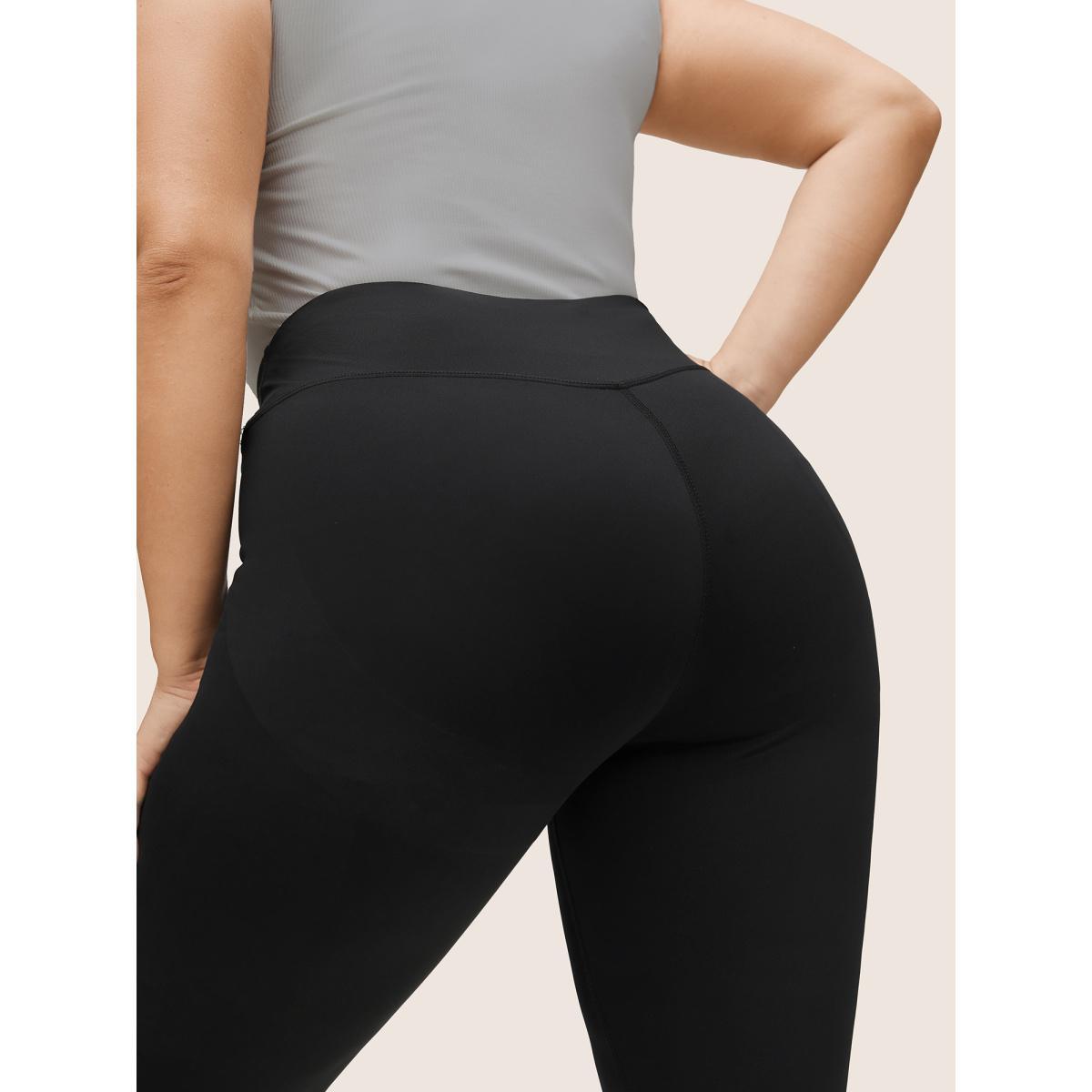 Plus Size Solid Seamless Butt Lifting High Rise Leggings Women Black Casual High stretch Skinny High Rise Dailywear Leggings BloomChic 22-24/3X Product Image