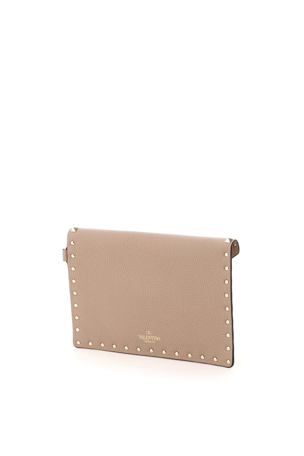 VALENTINO GARAVANI Rockstud Clutch In Nude Product Image