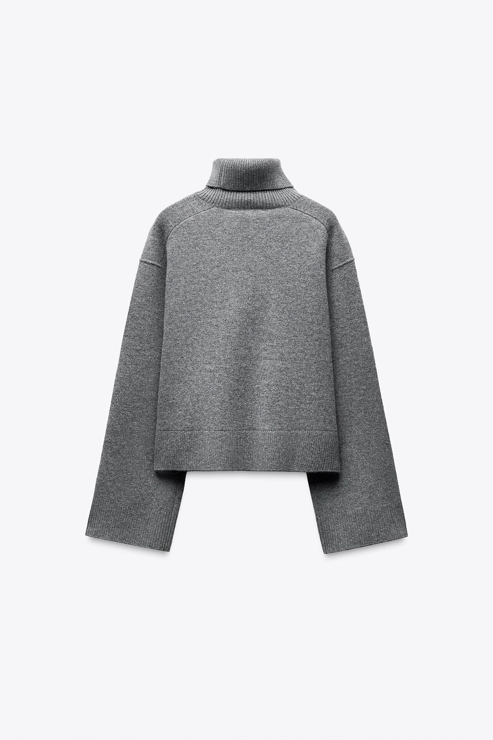 OVERSIZED WOOL SWEATER Product Image
