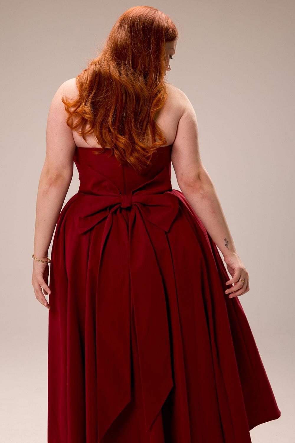 Pandora  berry strapless detachable bow midi dress Product Image