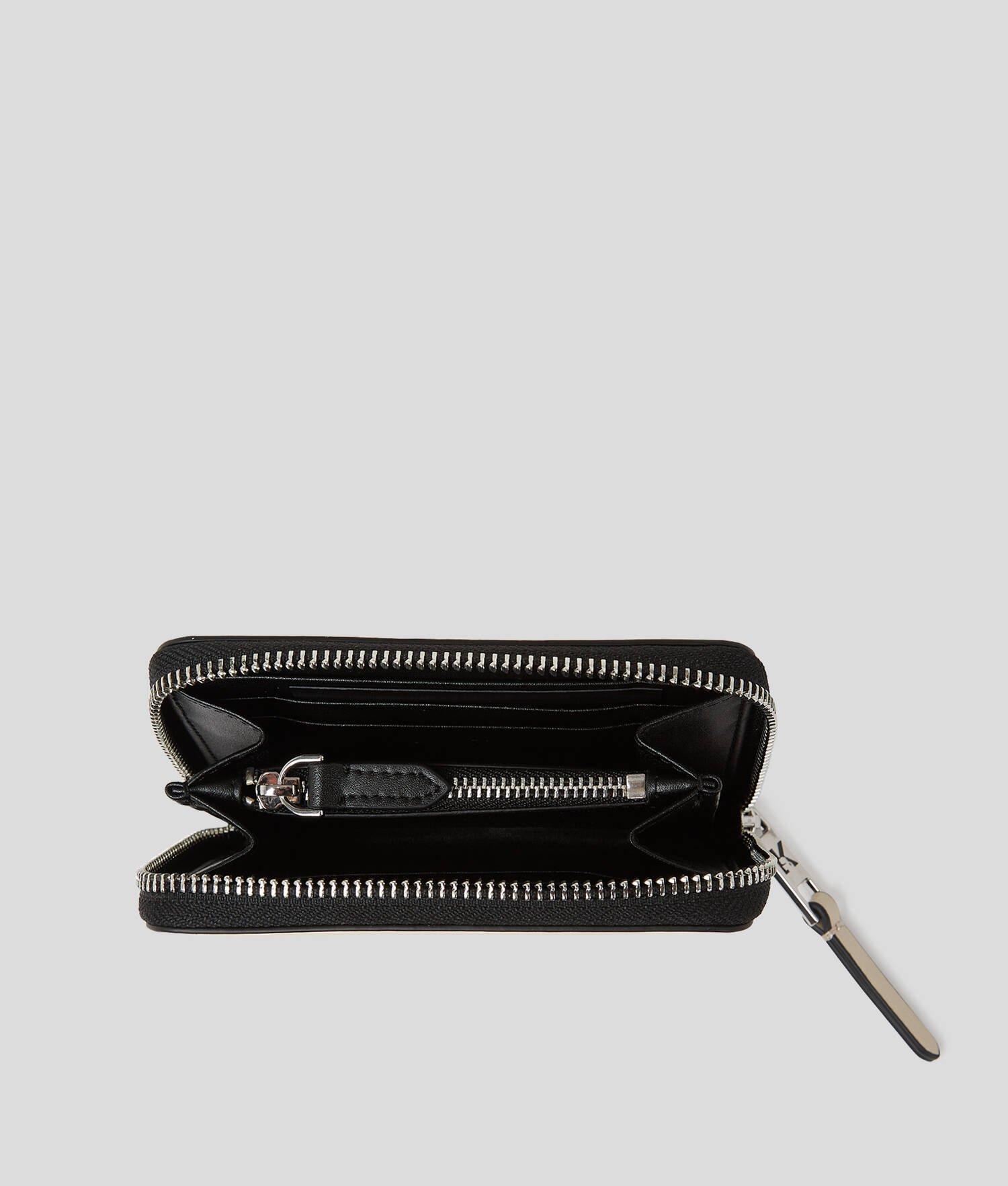 K/SIGNATURE MEDIUM ZIP WALLET Product Image