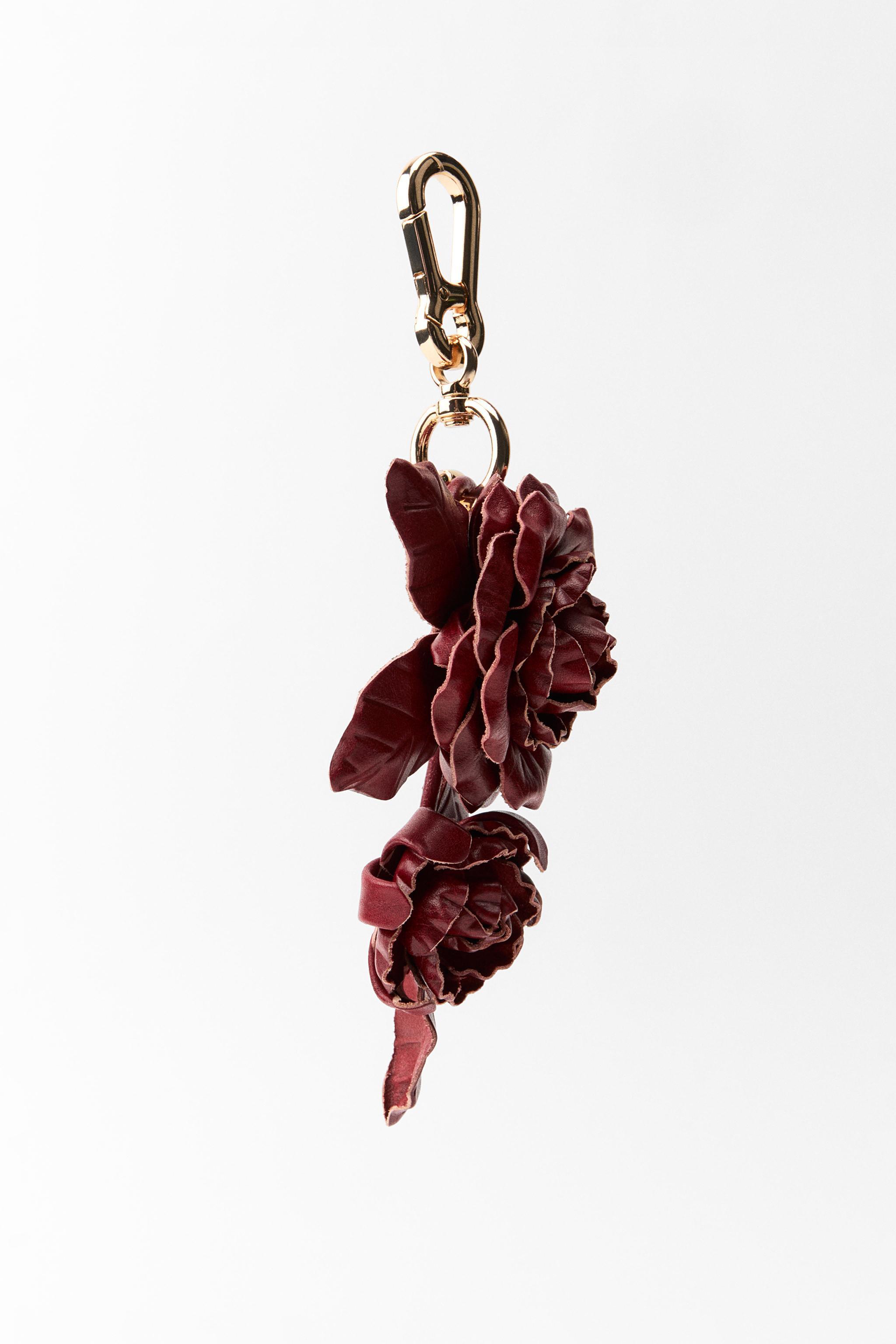 LEATHER FLOWER KEYCHAIN Product Image