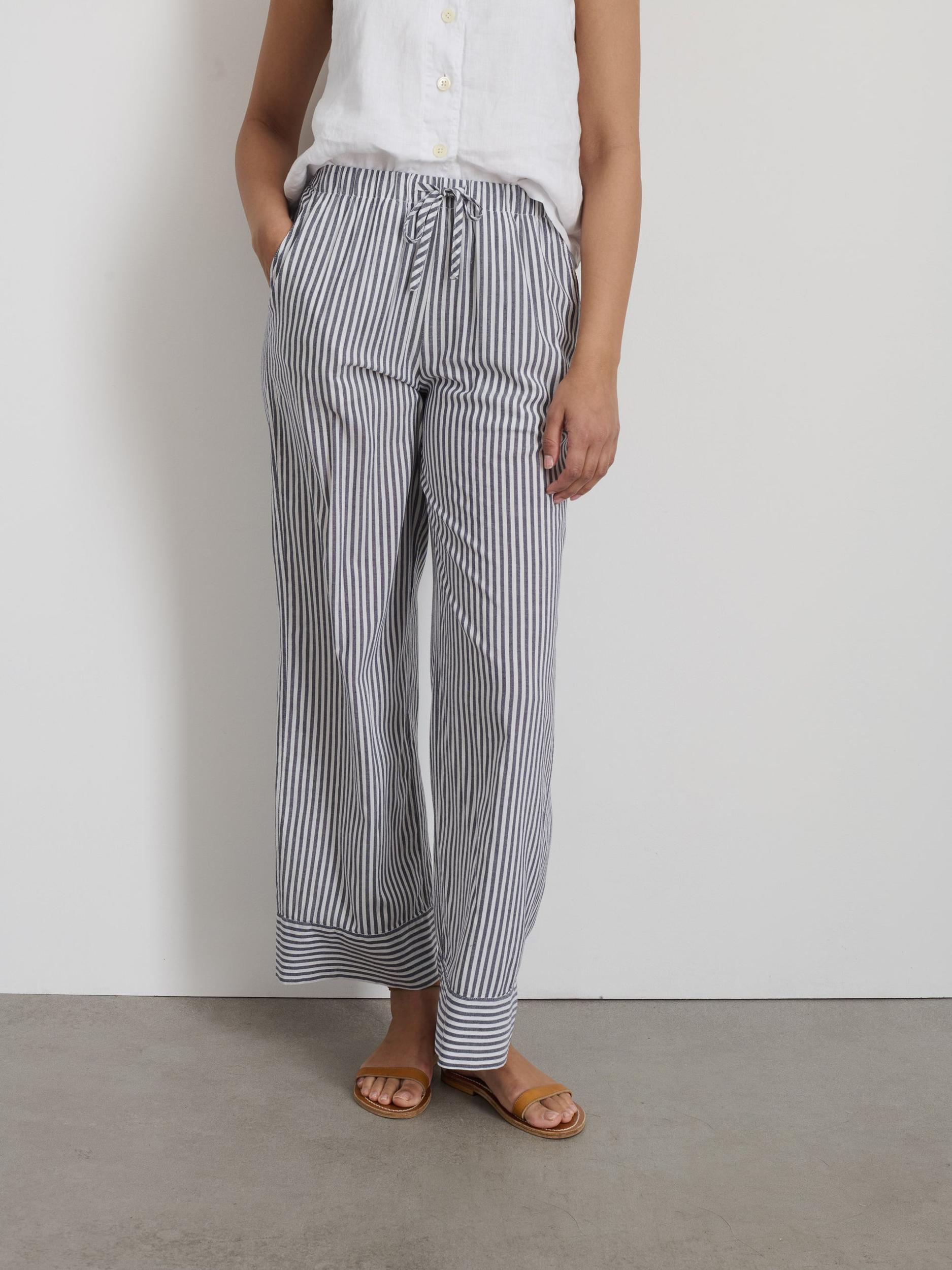 Riley Pant In Linen Product Image