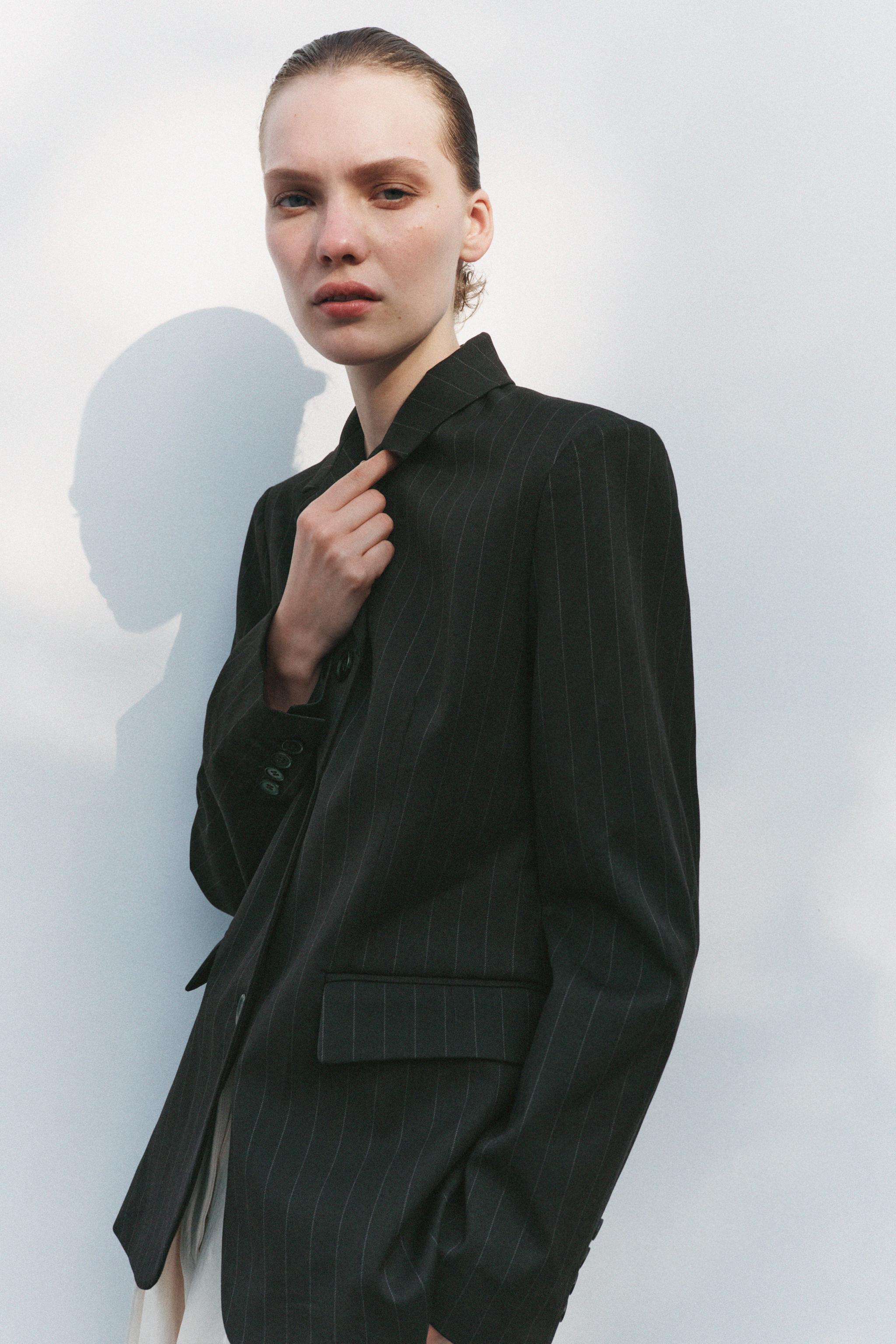 MINIMAL STRIPED BLAZER ZW COLLECTION Product Image