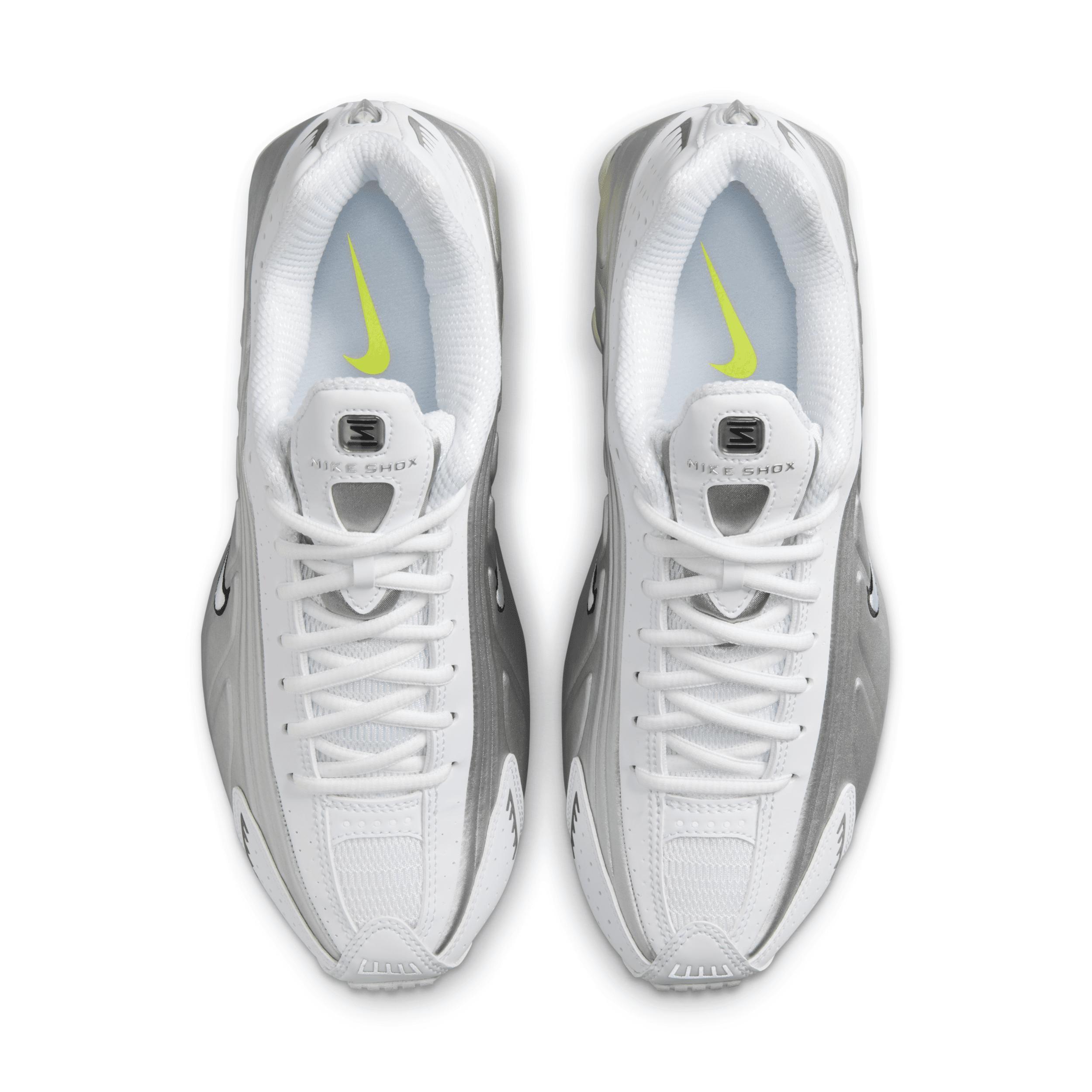 Nike Women's Shox R4 Shoes Product Image