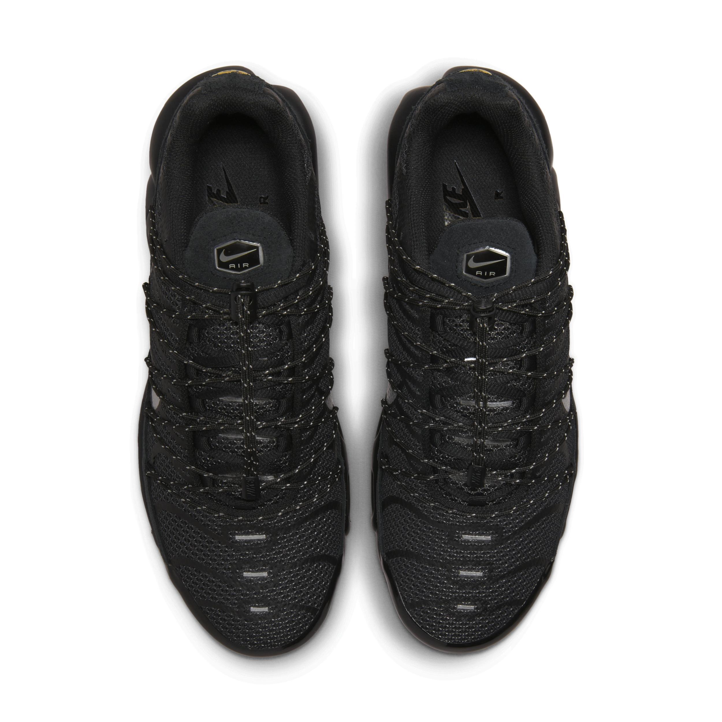 Nike Men's Air Max Plus Utility Shoes Product Image