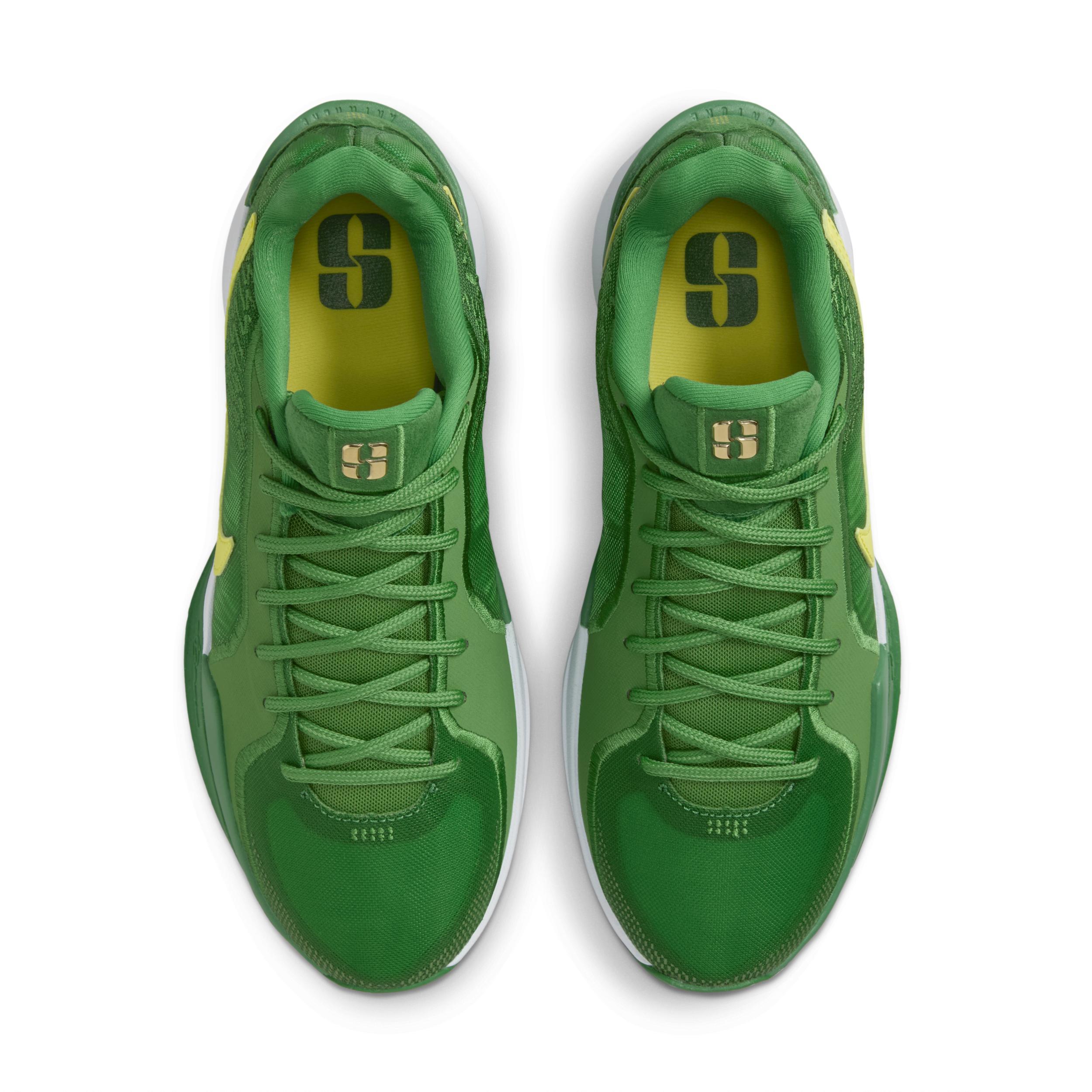 Nike Women's Sabrina 2 "Retroed" Basketball Shoes Product Image