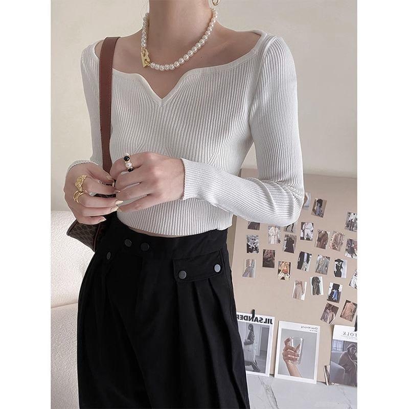 Long-Sleeve Boat Neck Plain Ribbed Crop Knit Top Product Image