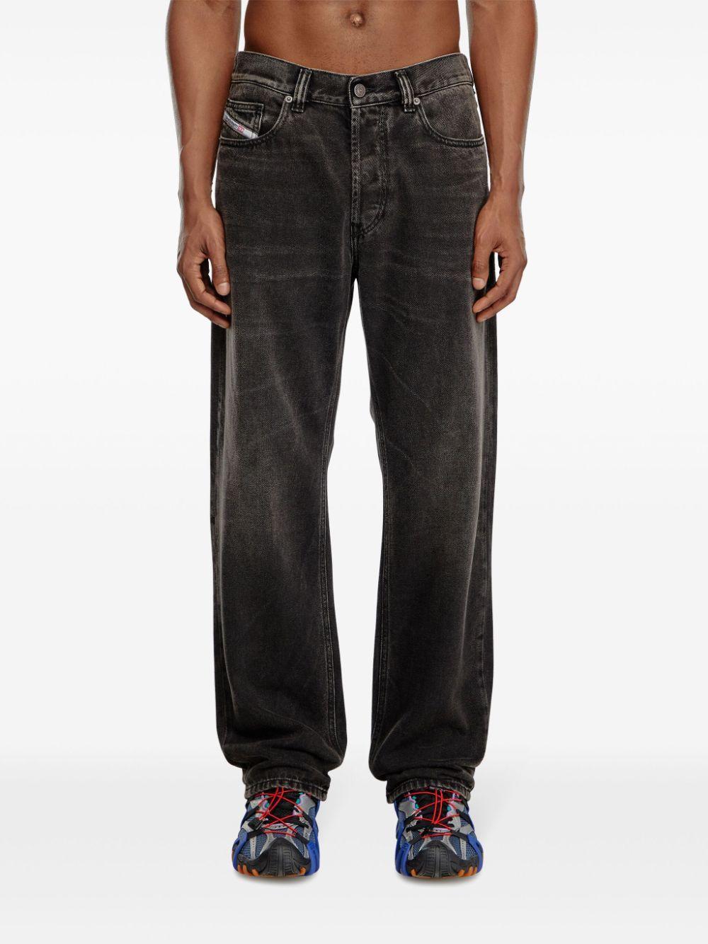 2010 D-macs 09j96 Straight-leg-jeans In Schwarz Product Image