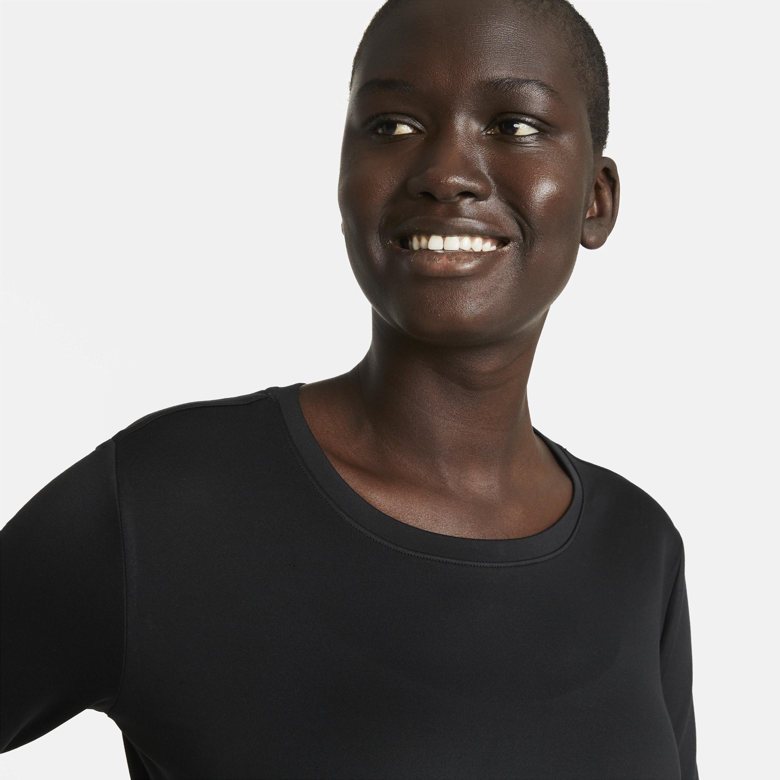 Nike Therma-FIT One Women's Long-Sleeve Top Product Image