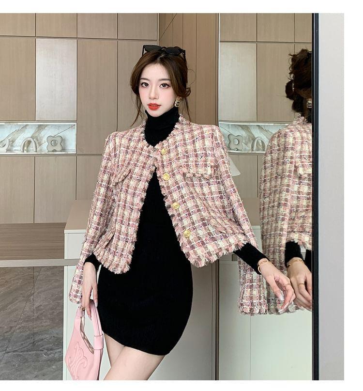 Crew Neck Frayed Button-Up Tweed Crop Jacket Product Image