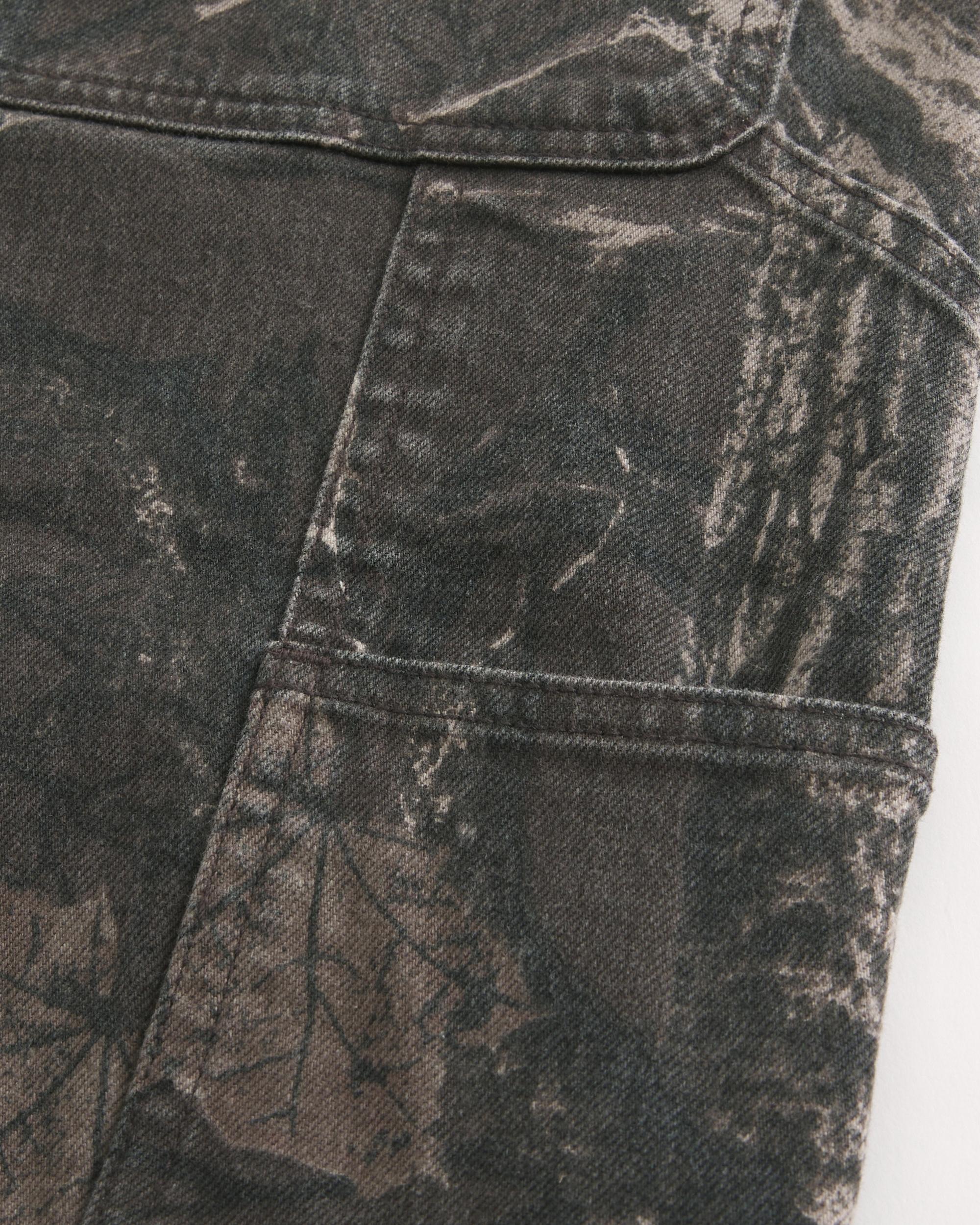 Camo Baggy Painter Jeans Product Image