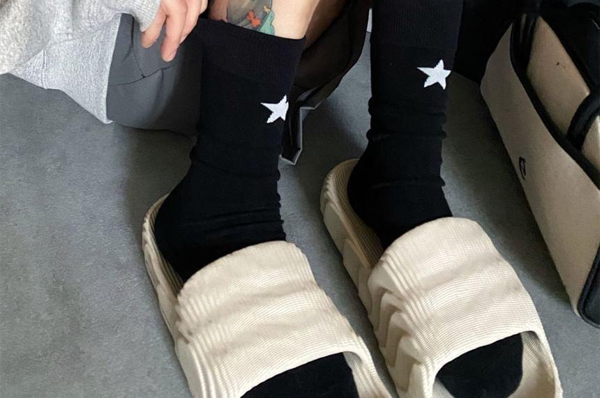 Star Crew Socks Product Image