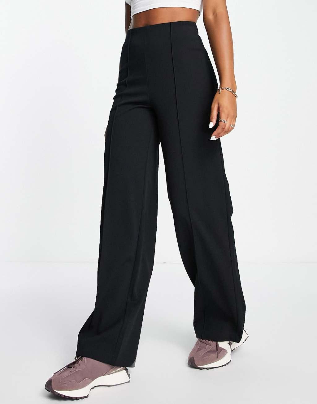 Vero Moda pleat front wide leg pants Product Image