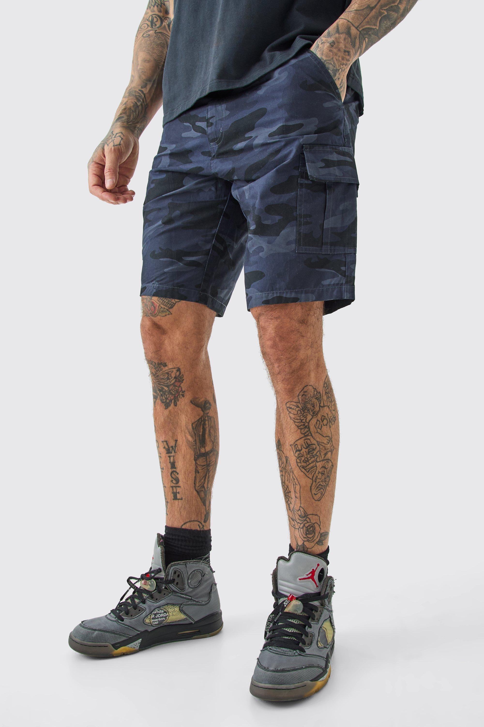 Tall Fixed Waist Camo Twill Cargo Short | boohooMAN USA Product Image