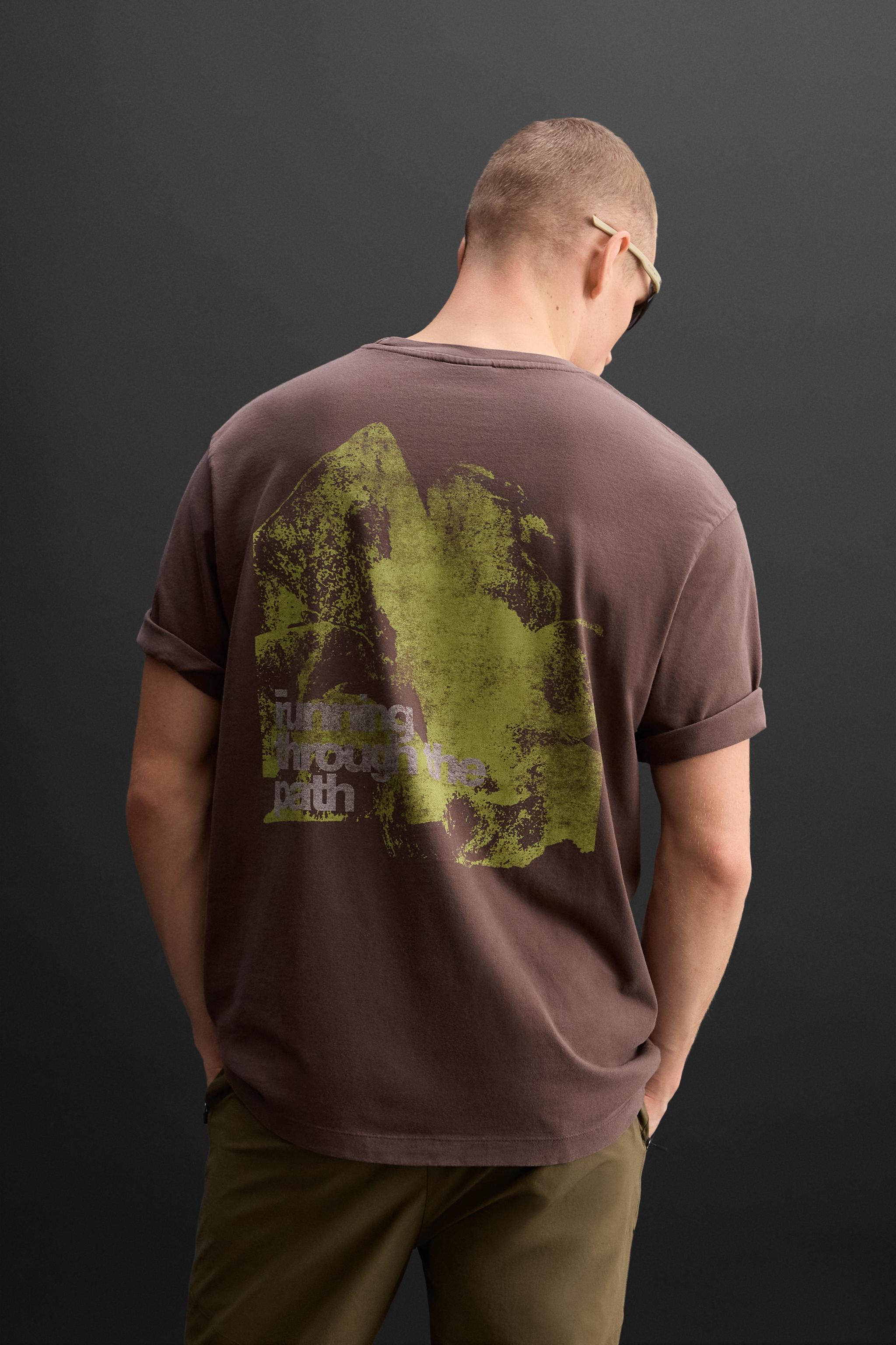 COMBINATION GRAPHIC T-SHIRT Product Image