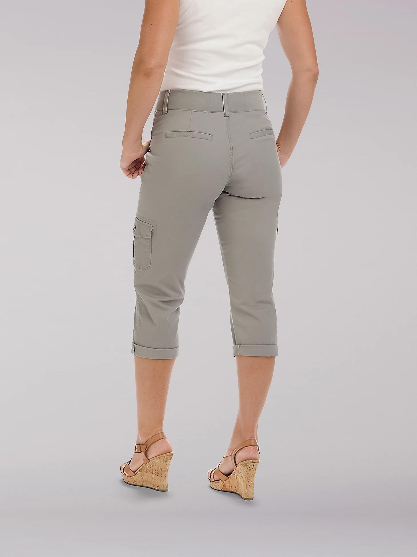 Women’s Relaxed Fit Austyn Cargo Capri | Women's Capris & Crops | Lee® Product Image