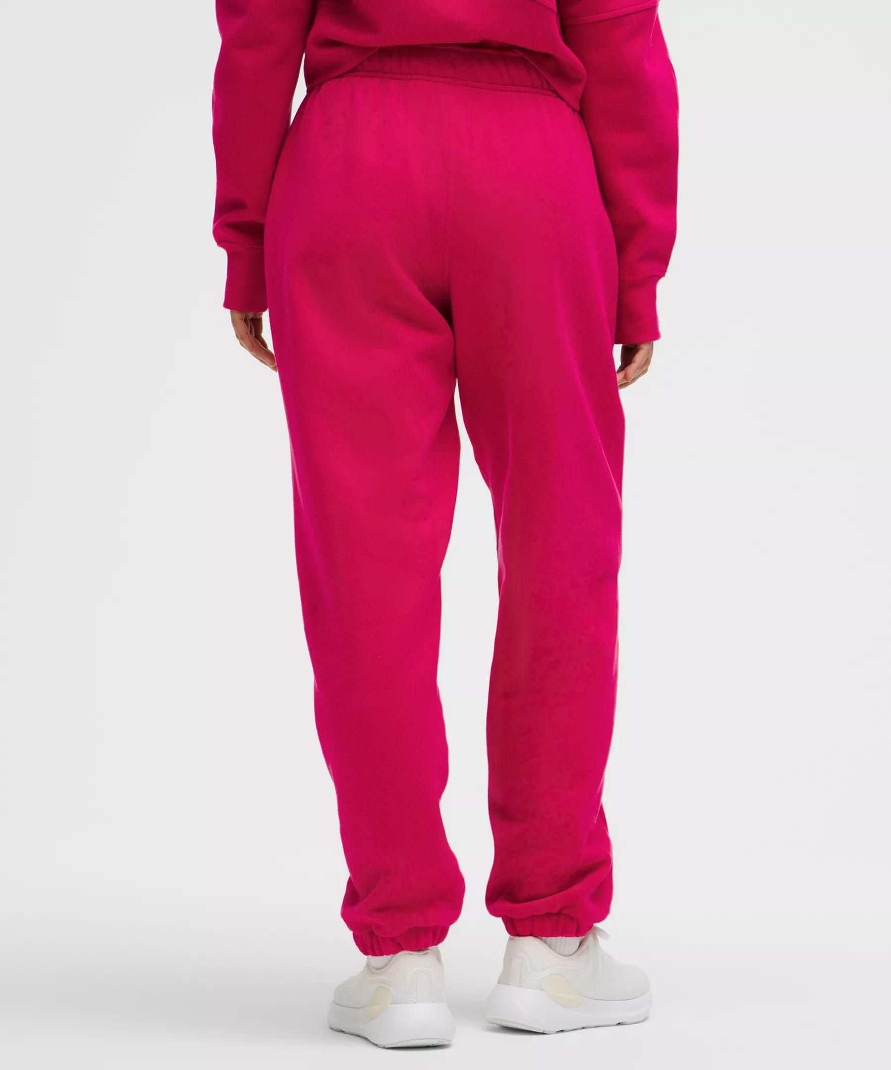 Scuba Mid-Rise Oversized Jogger *Regular Product Image