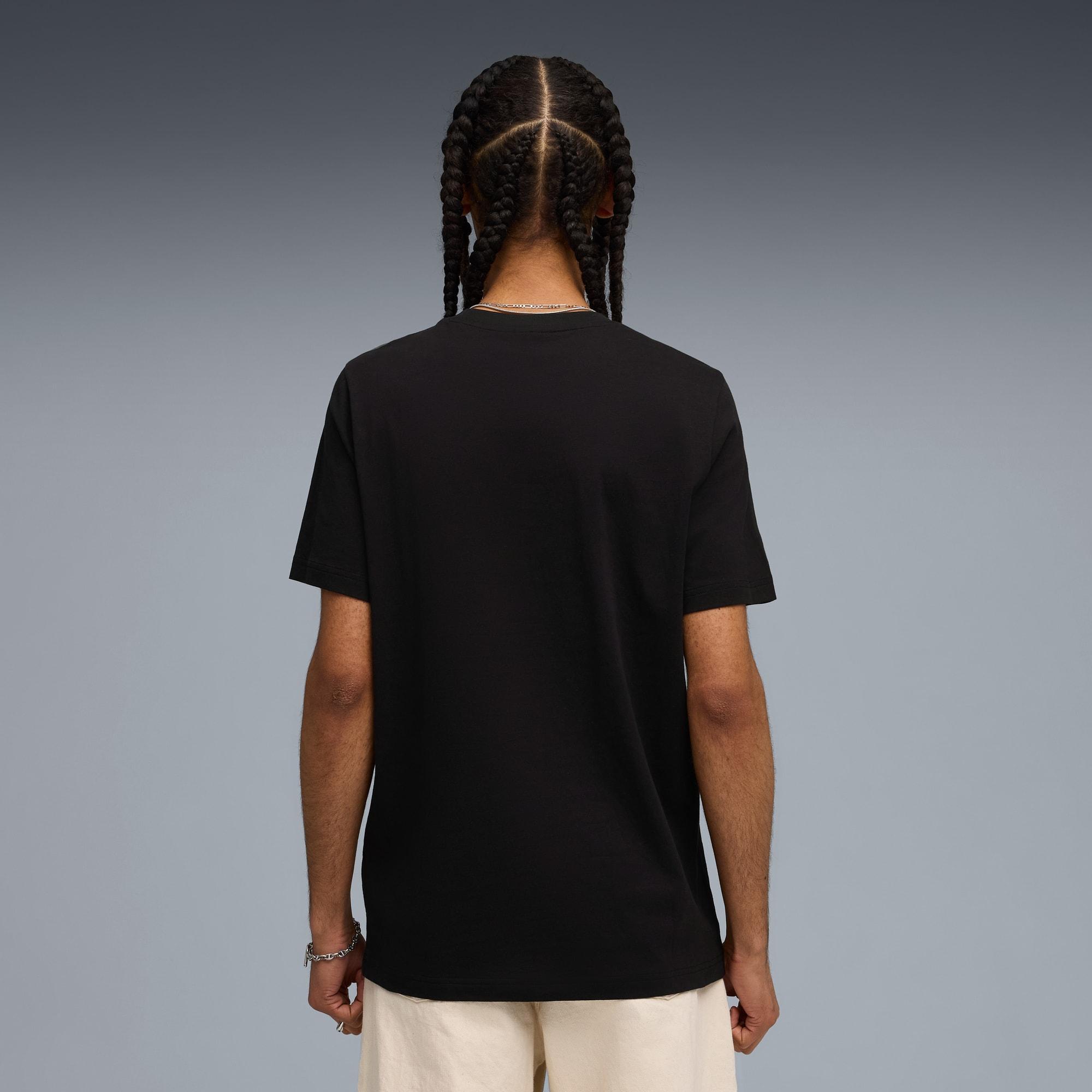 Graphics Legends Tee Men Product Image