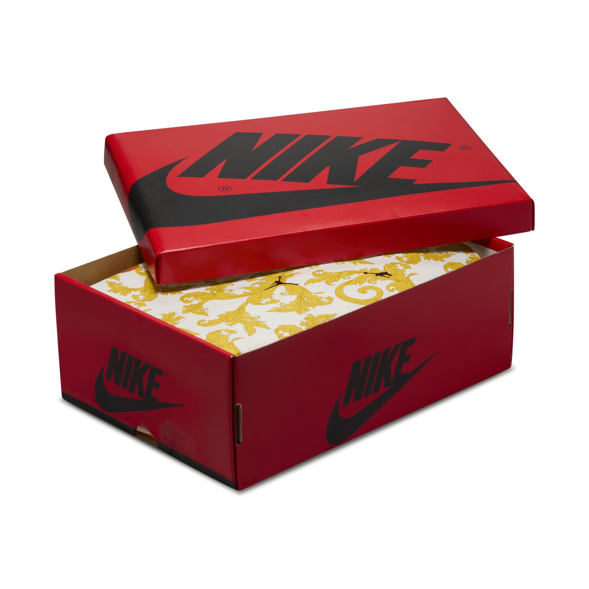 Nike Air Jordan 1 Retro Hi OG sneakers Product Image