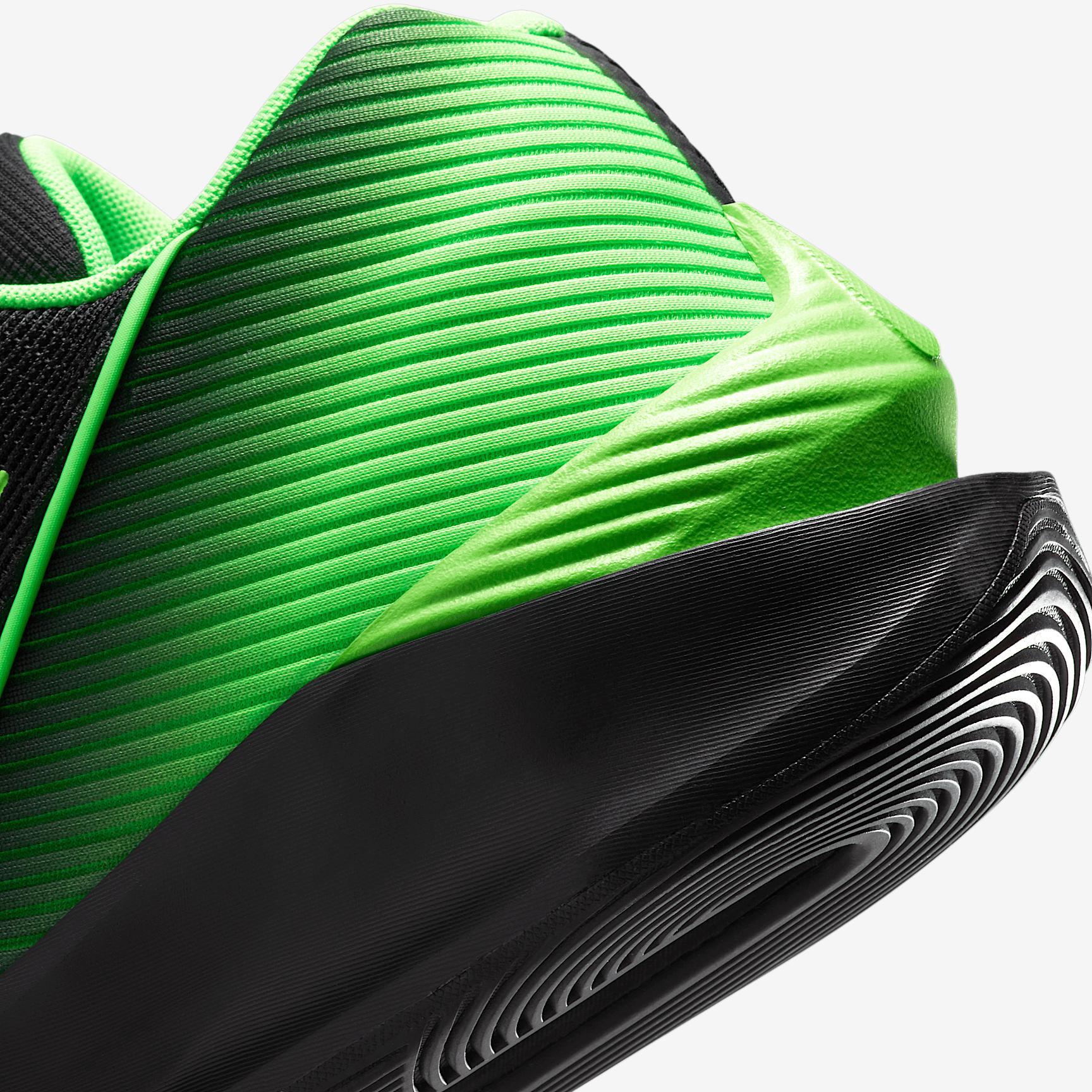 Nike Men's G.T. Jump Academy Basketball Shoes Product Image