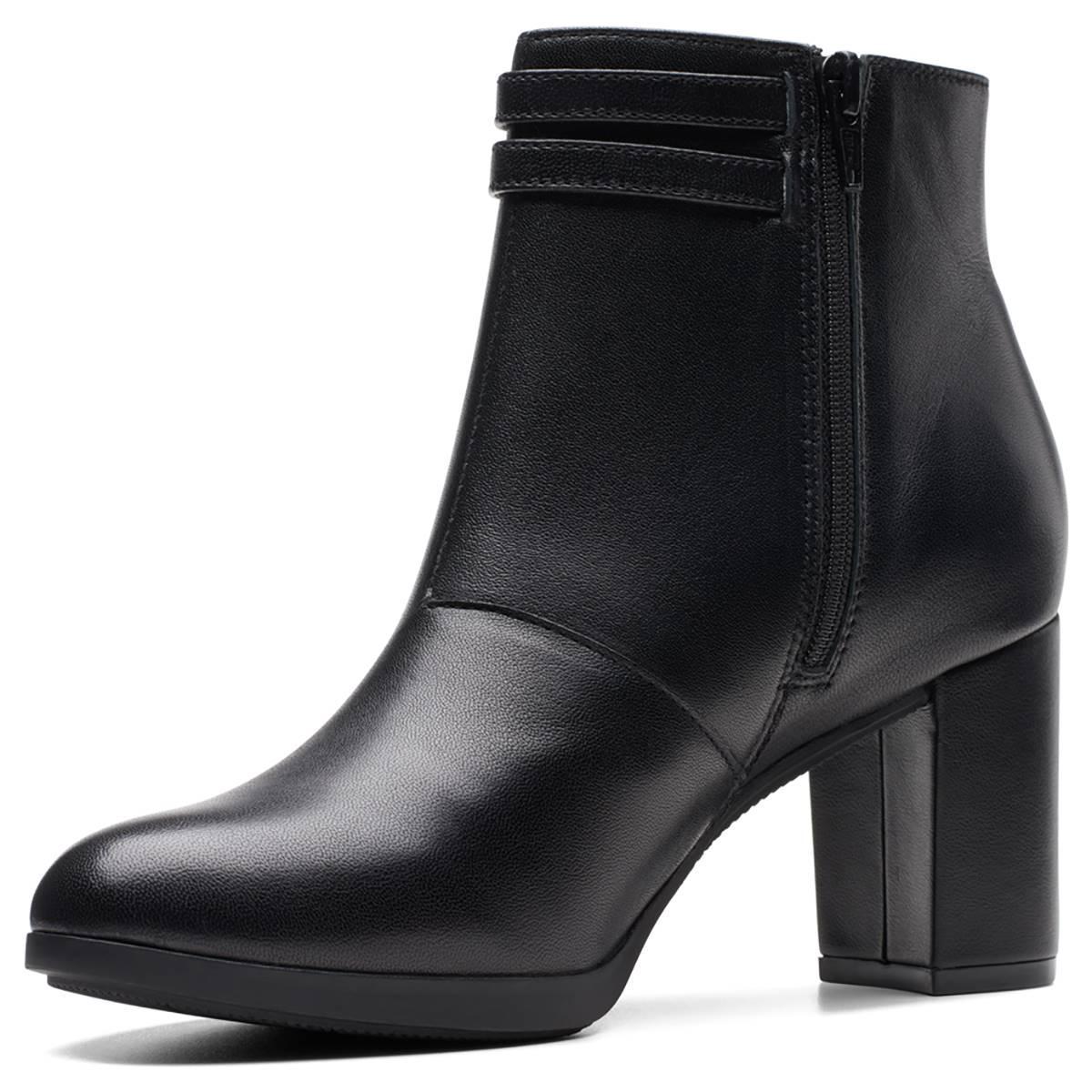 Clarks Bayla Light Leather) Women's Boots Product Image