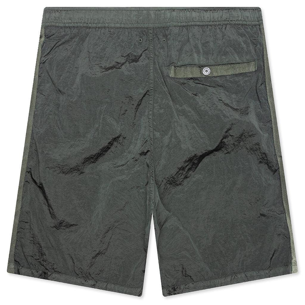 Patch Bermuada Shorts - Musk Male Product Image