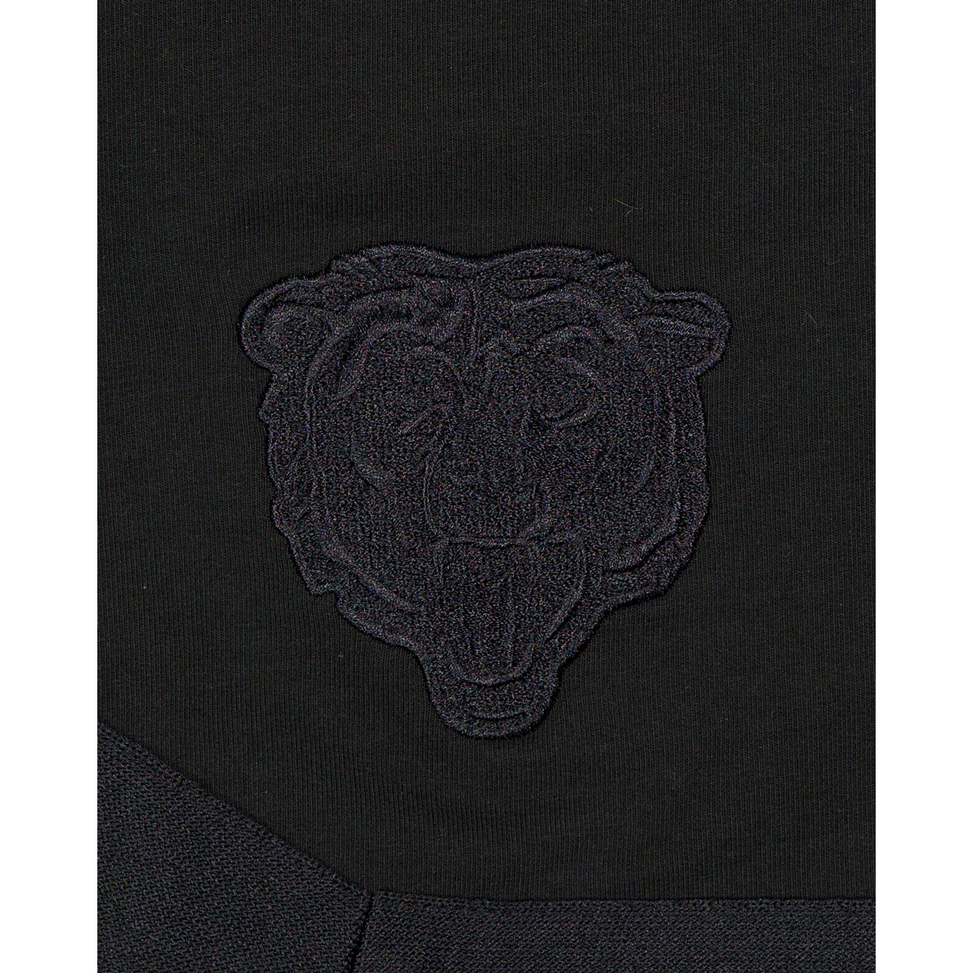 Chicago Bears Black on Black Logo Select Shorts Male Product Image