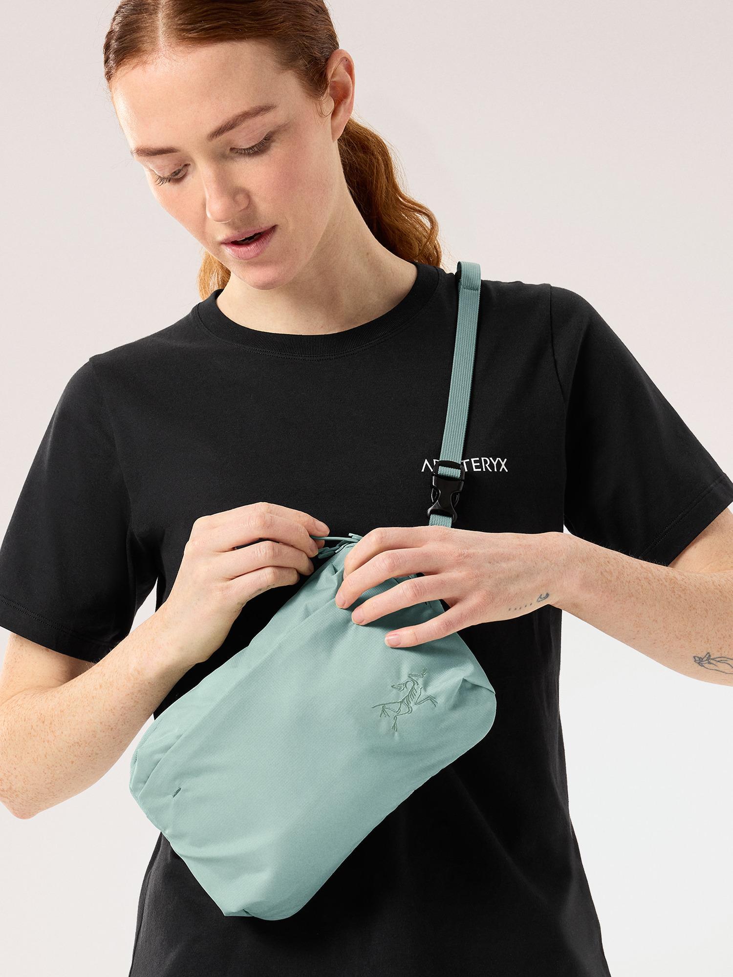 Heliad Crossbody Bag  Product Image