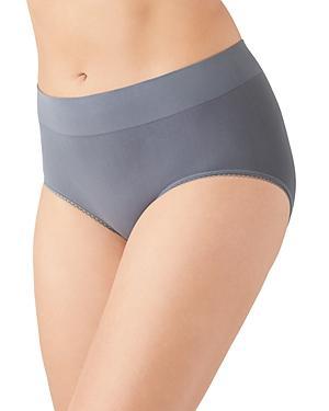 Wacoal Feeling Flexible Brief Panty Product Image