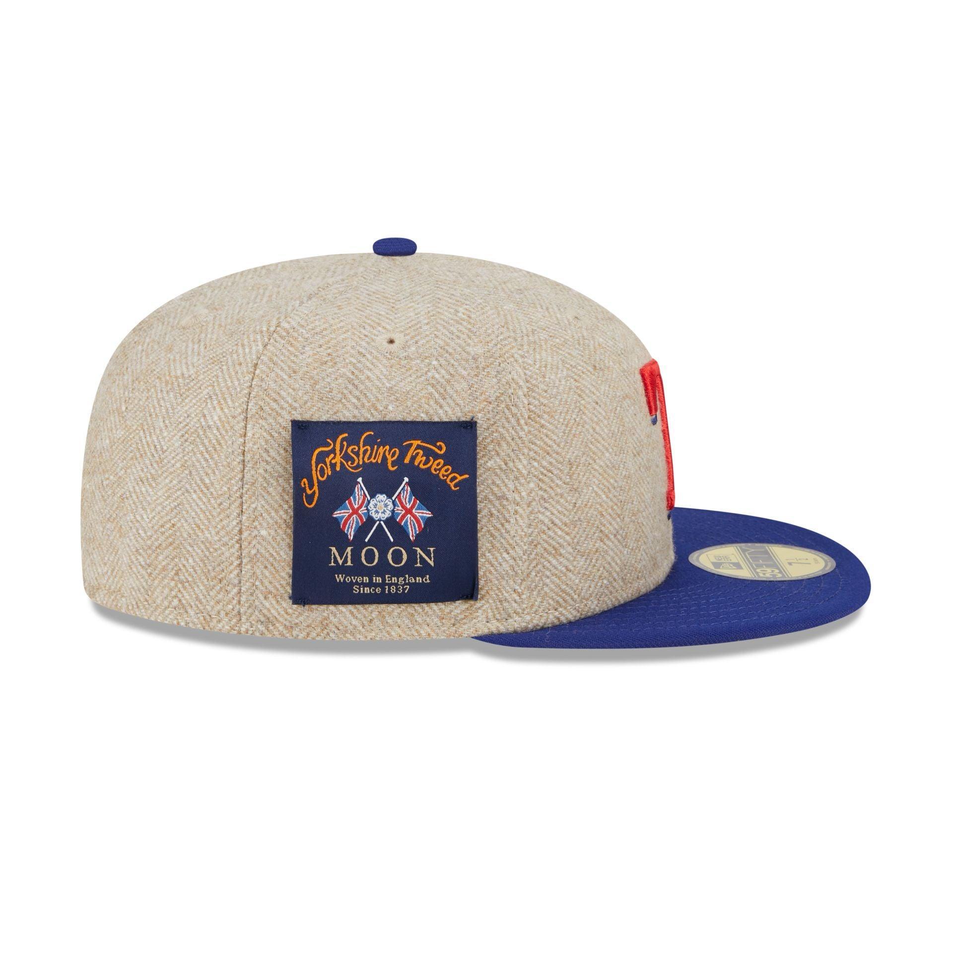 Texas Rangers Herringbone Moon 59FIFTY Fitted Hat Male Product Image