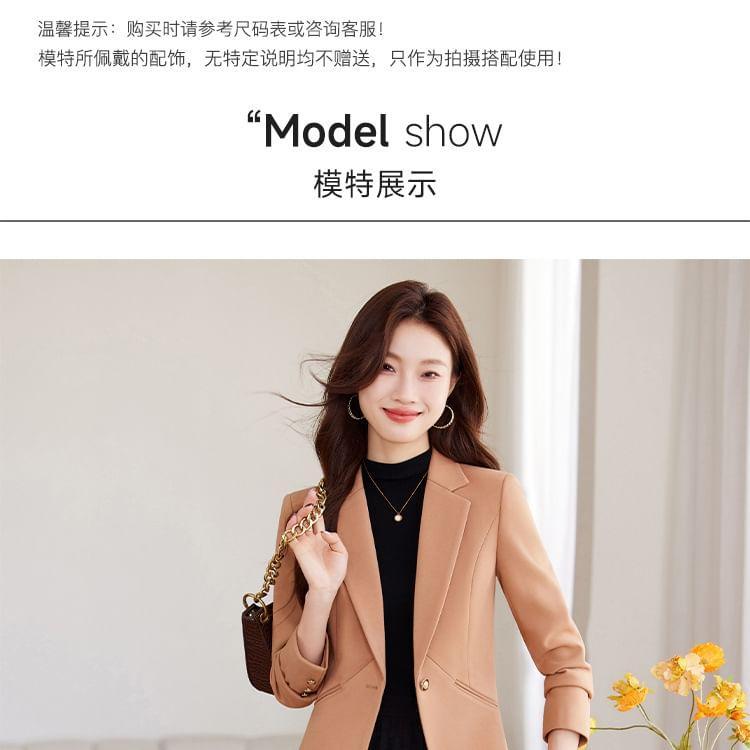 Notch Lapel Plain Single-Button Blazer Product Image