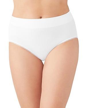 Wacoal Feeling Flexible Brief Panty Product Image