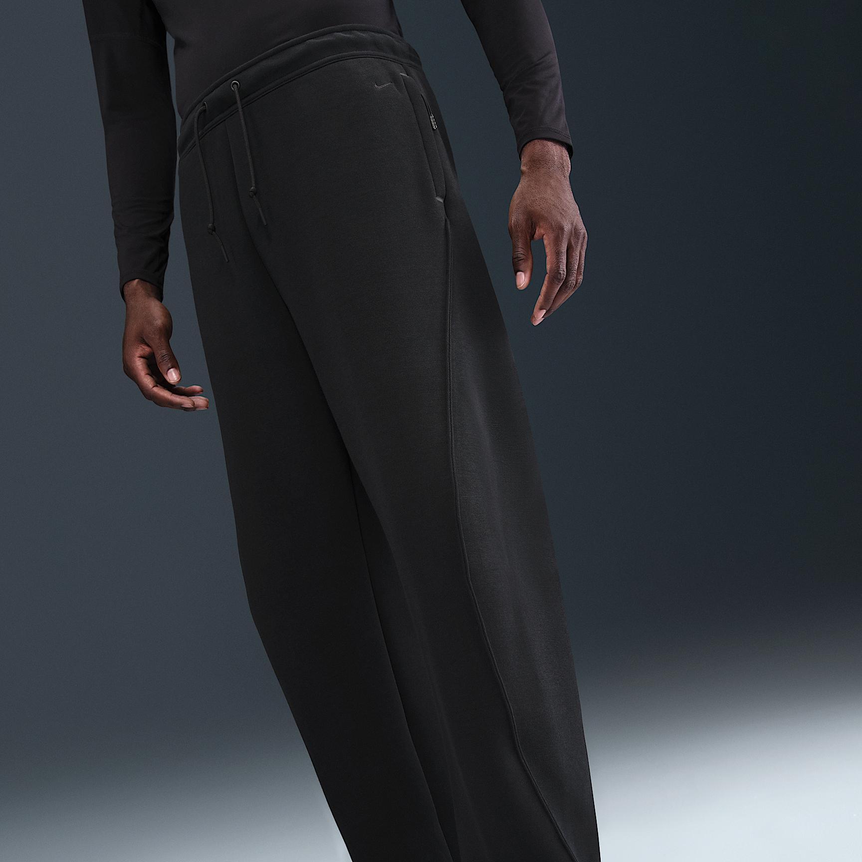 Nike Mens Tech Fleece Loose-Fit Open Hem Pants | HV6541-010 Product Image