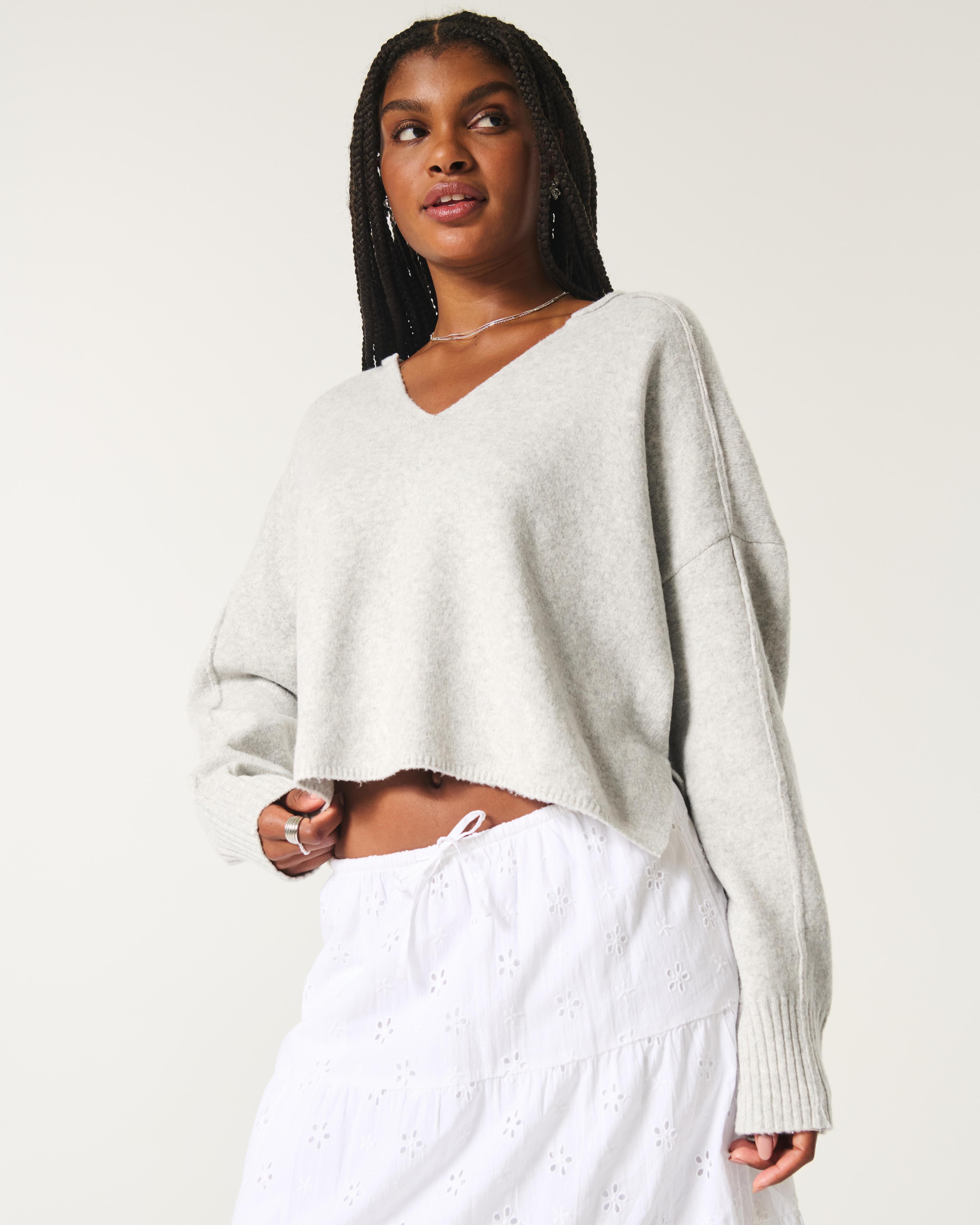 Hollister Comfy Cloud Boxy Notch-Neck Sweater Product Image