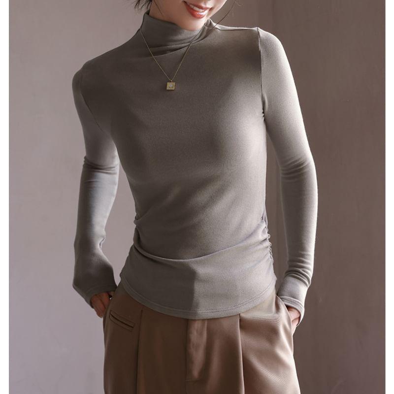 Long-Sleeve Mock Neck Plain Dancing Top Product Image