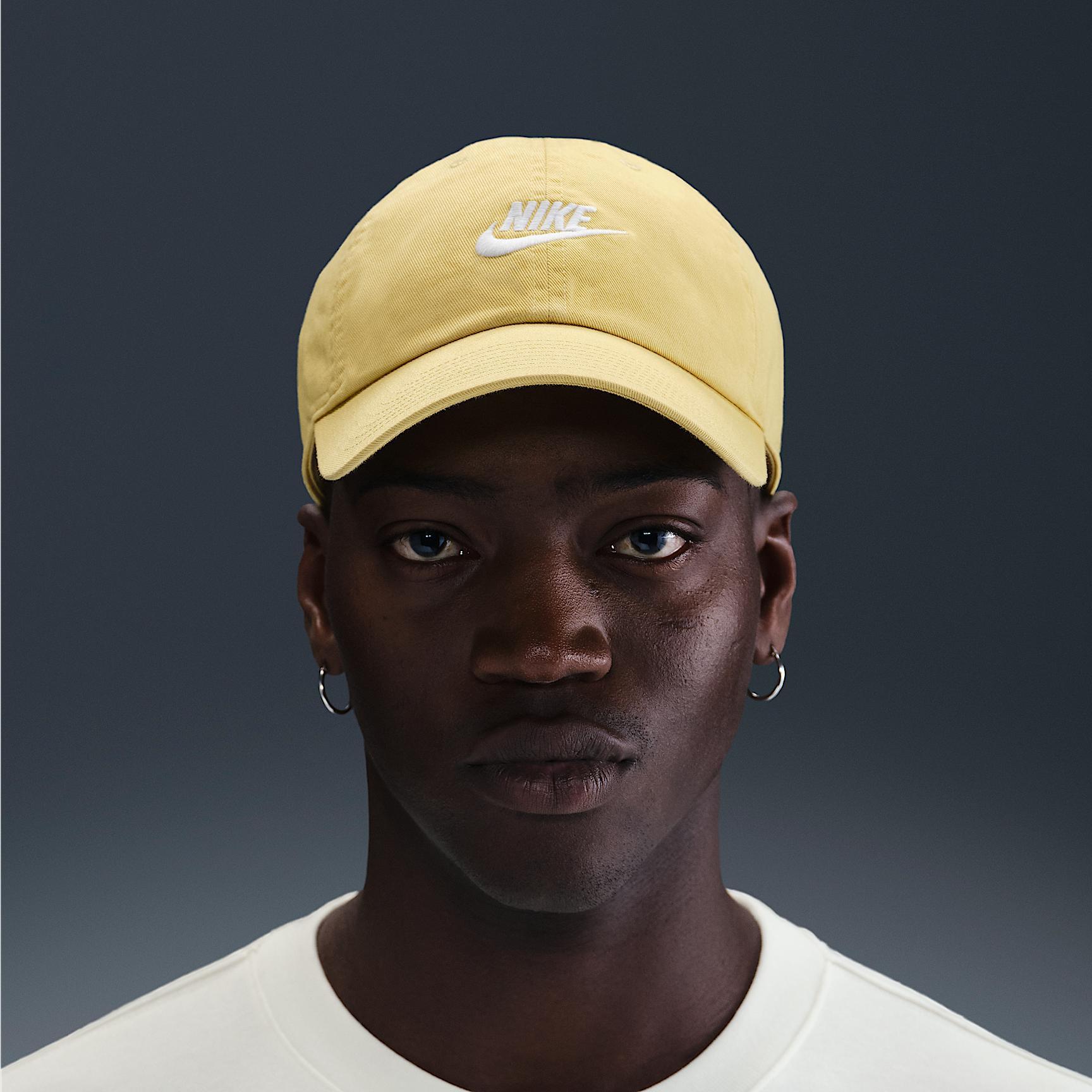 Nike Unisex Club Unstructured Futura Wash Cap | FB5368-464 Product Image