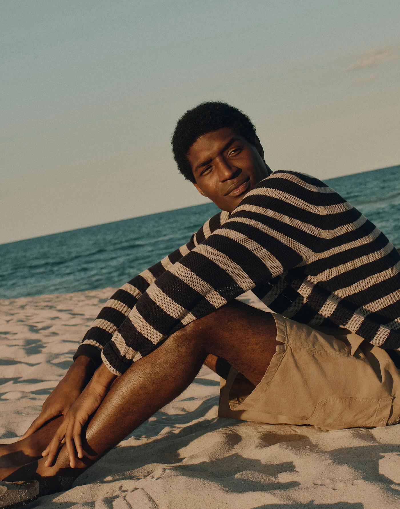 Mesh-Knit Crewneck Sweater in Lightweight Cotton-Linen Blend Product Image