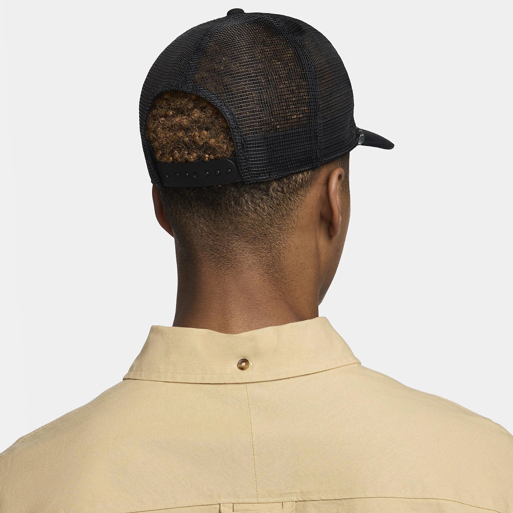 Nike Rise Structured Curved Bill Cap Product Image