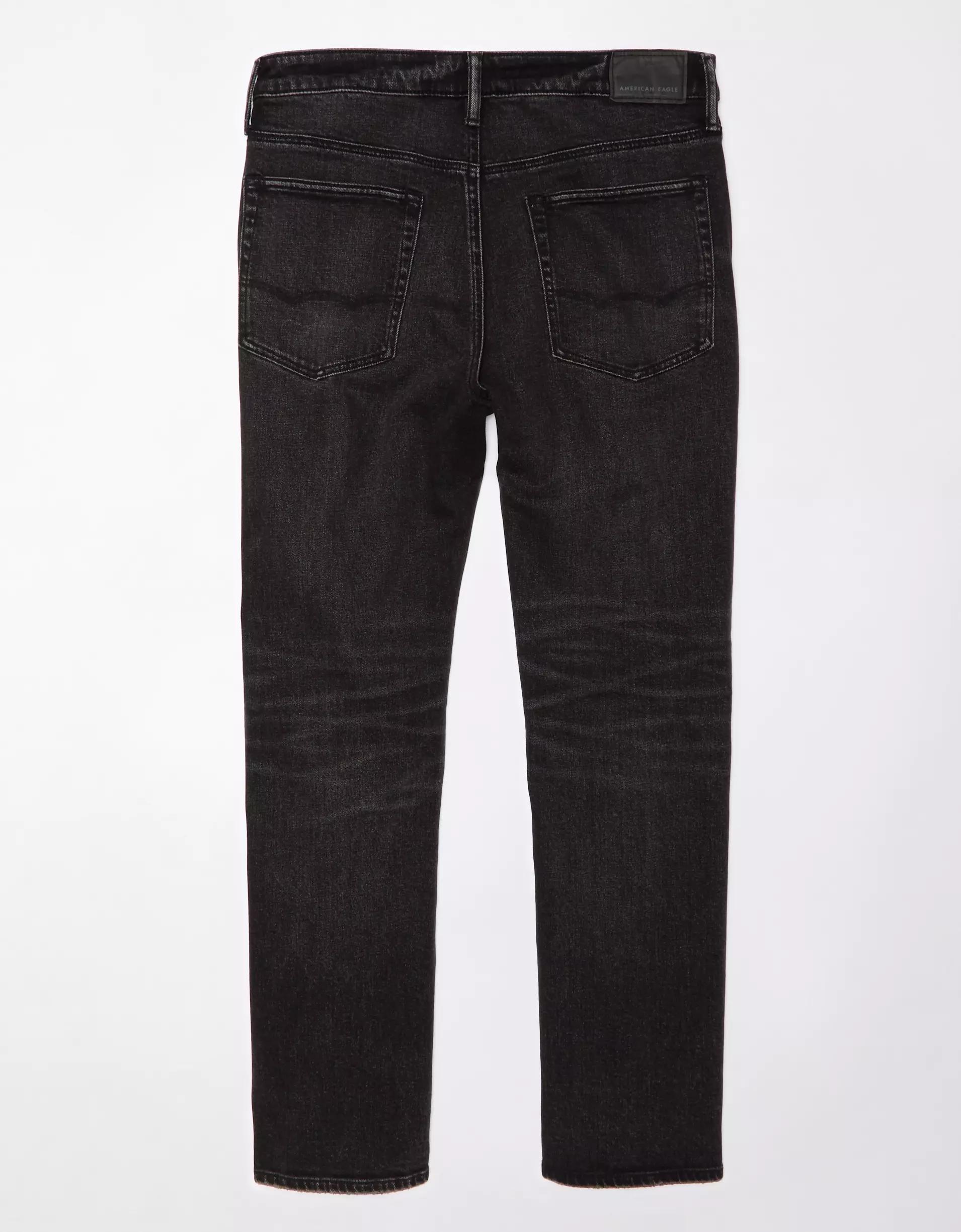 AE EasyFlex Relaxed Straight Jean Product Image