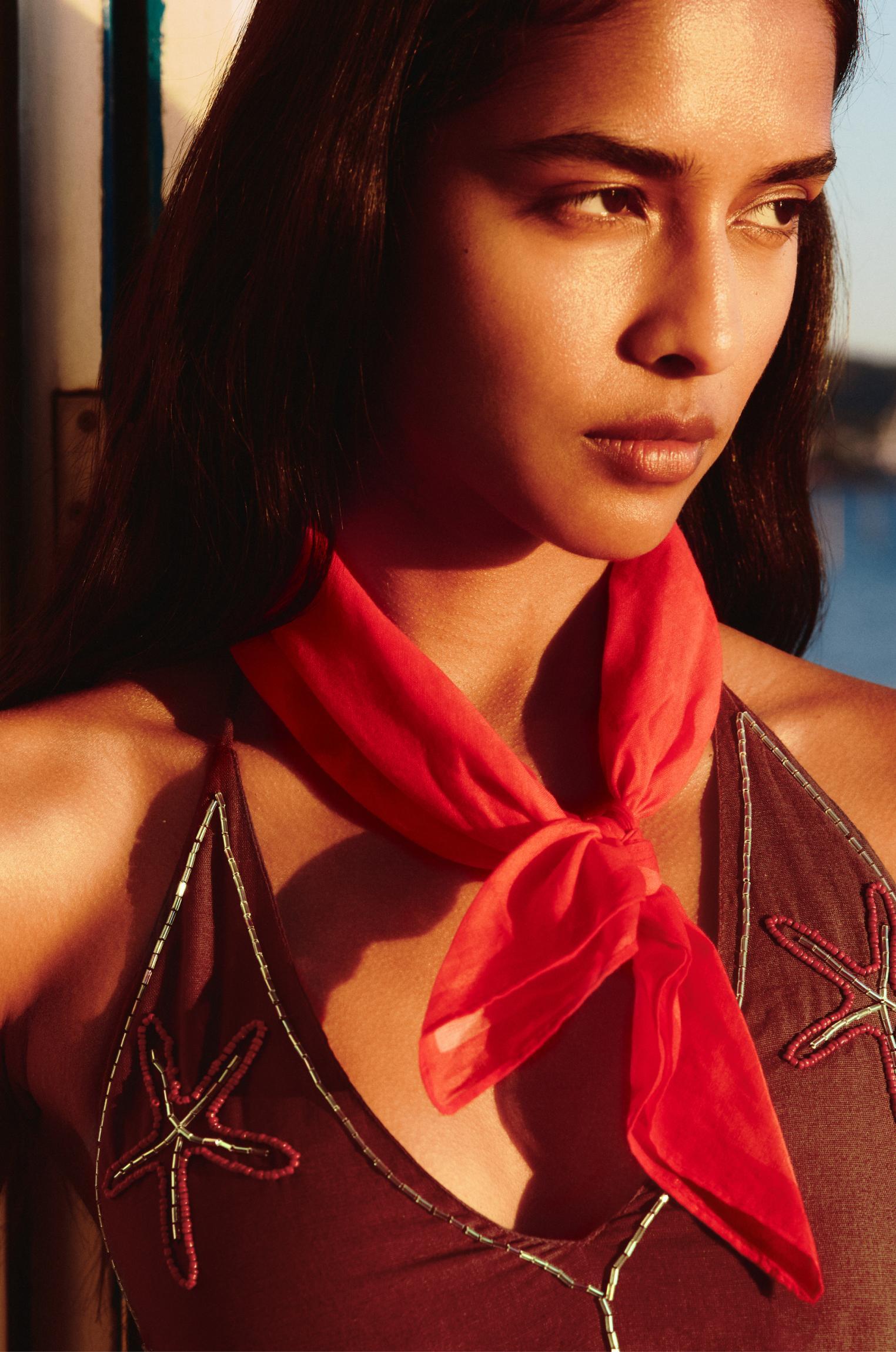 Floral print bandana scarf Product Image